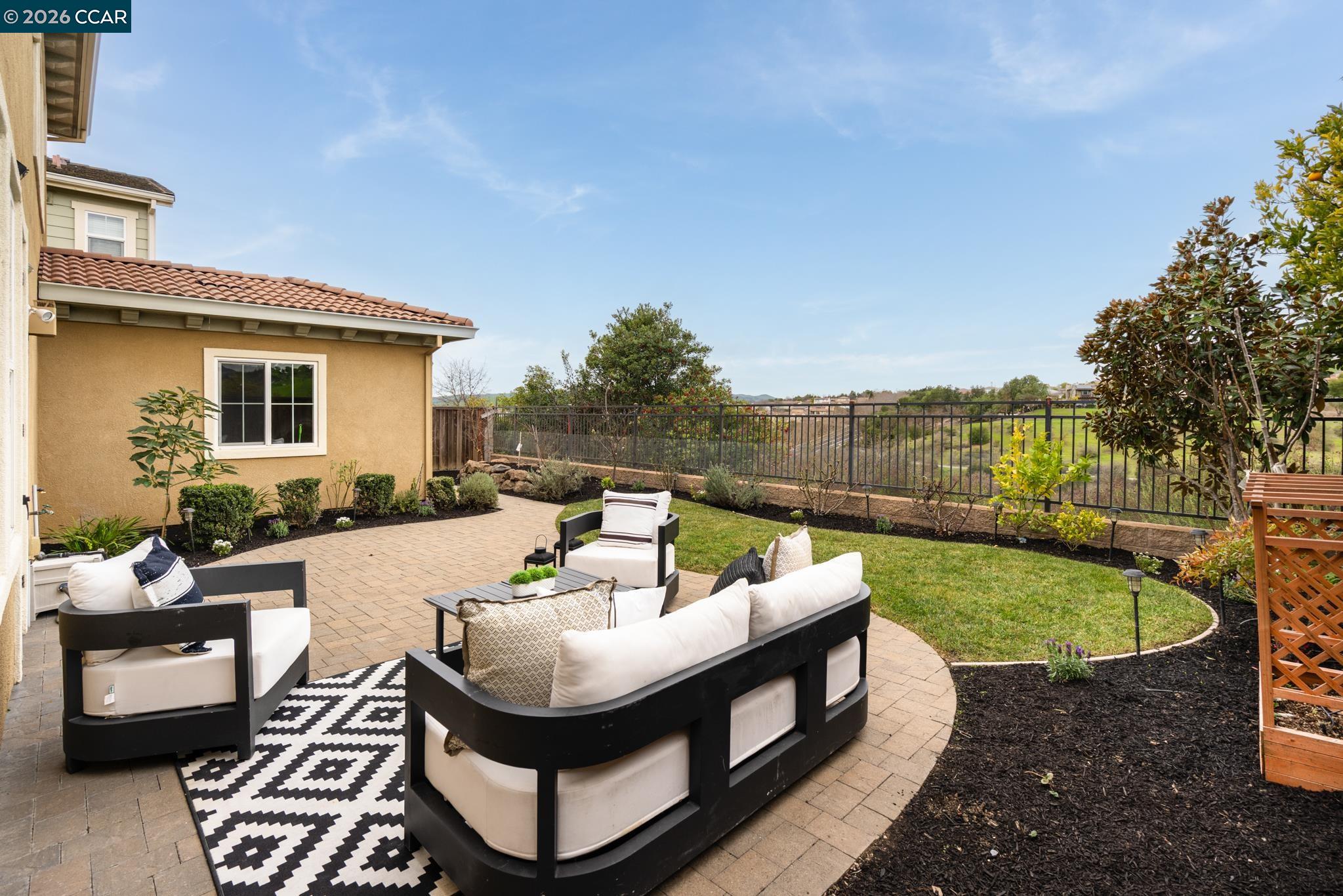 Detail Gallery Image 26 of 34 For 3231 Sleeping Meadow Way, San Ramon,  CA 94582 - 4 Beds | 2/1 Baths