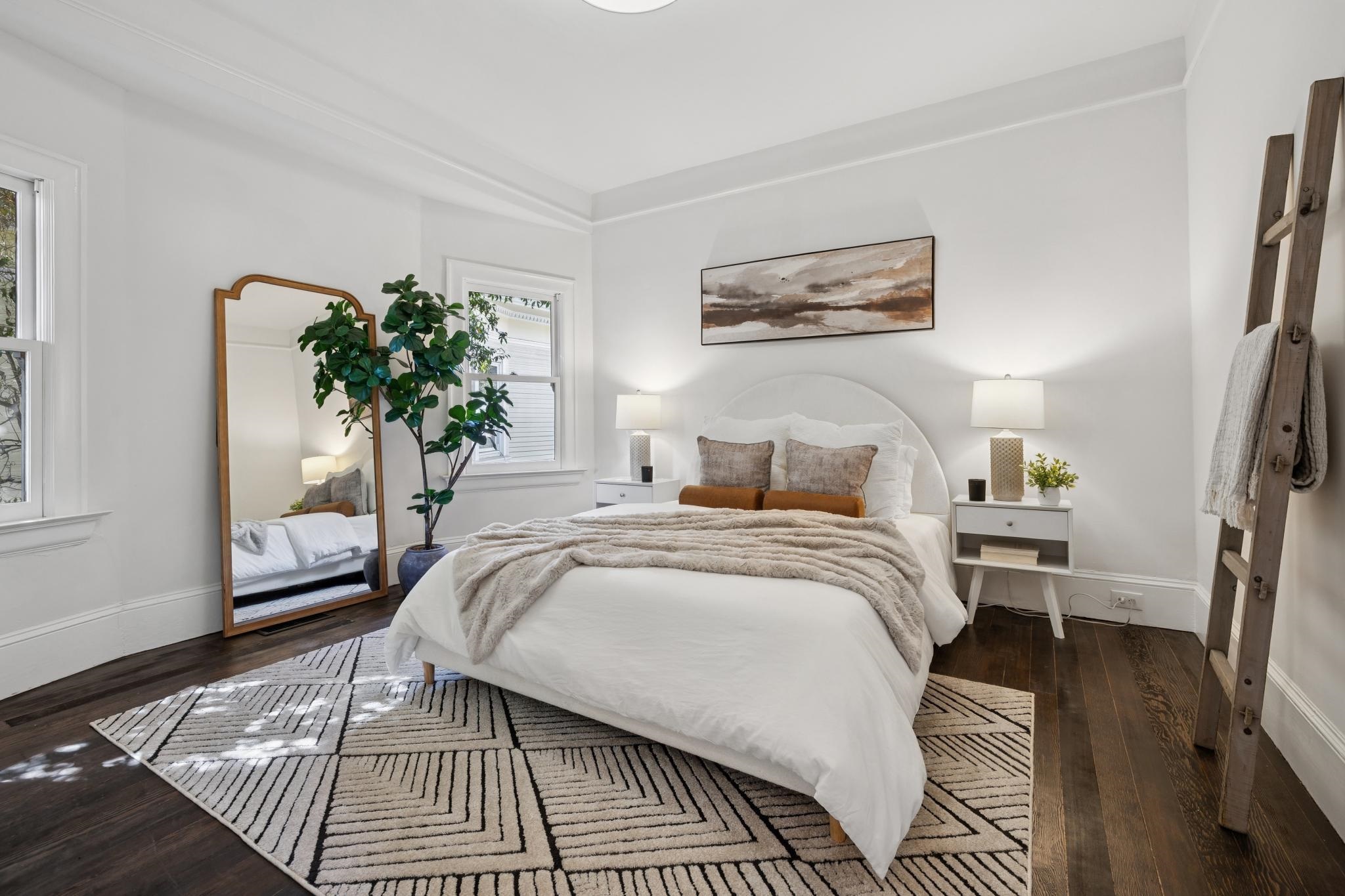 Detail Gallery Image 16 of 57 For 737-739 61st St, Oakland,  CA 94609 - – Beds | – Baths