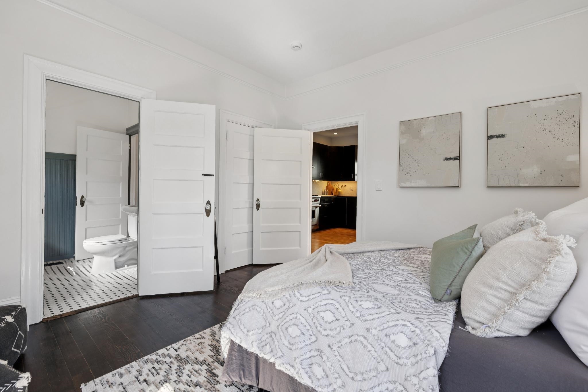 Detail Gallery Image 20 of 57 For 737-739 61st St, Oakland,  CA 94609 - – Beds | – Baths