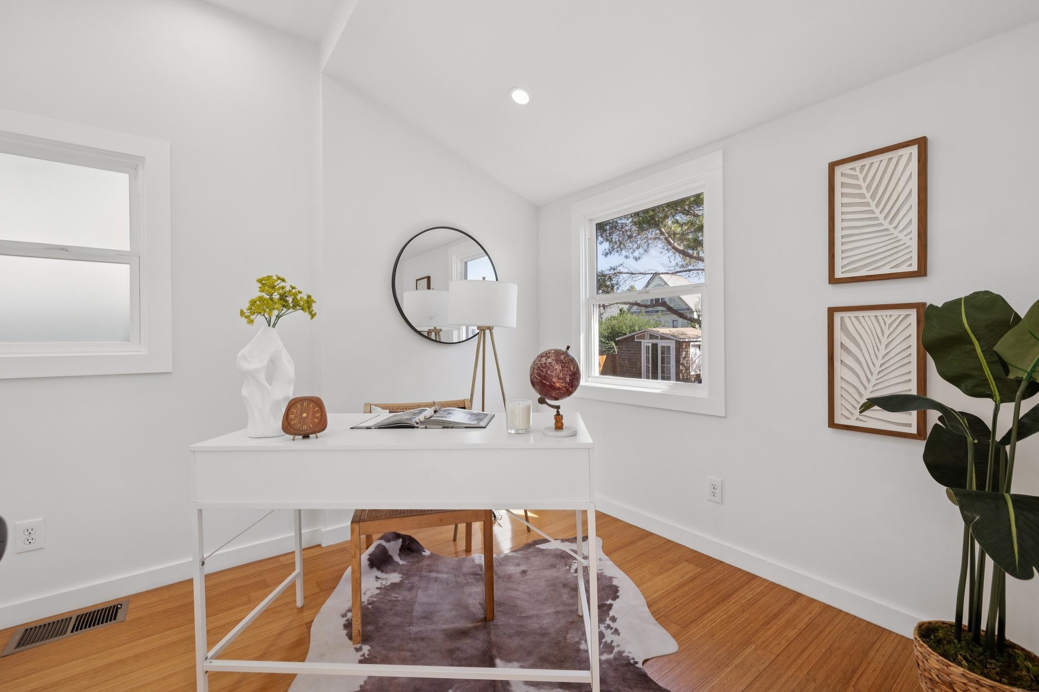 Detail Gallery Image 22 of 57 For 737-739 61st St, Oakland,  CA 94609 - – Beds | – Baths