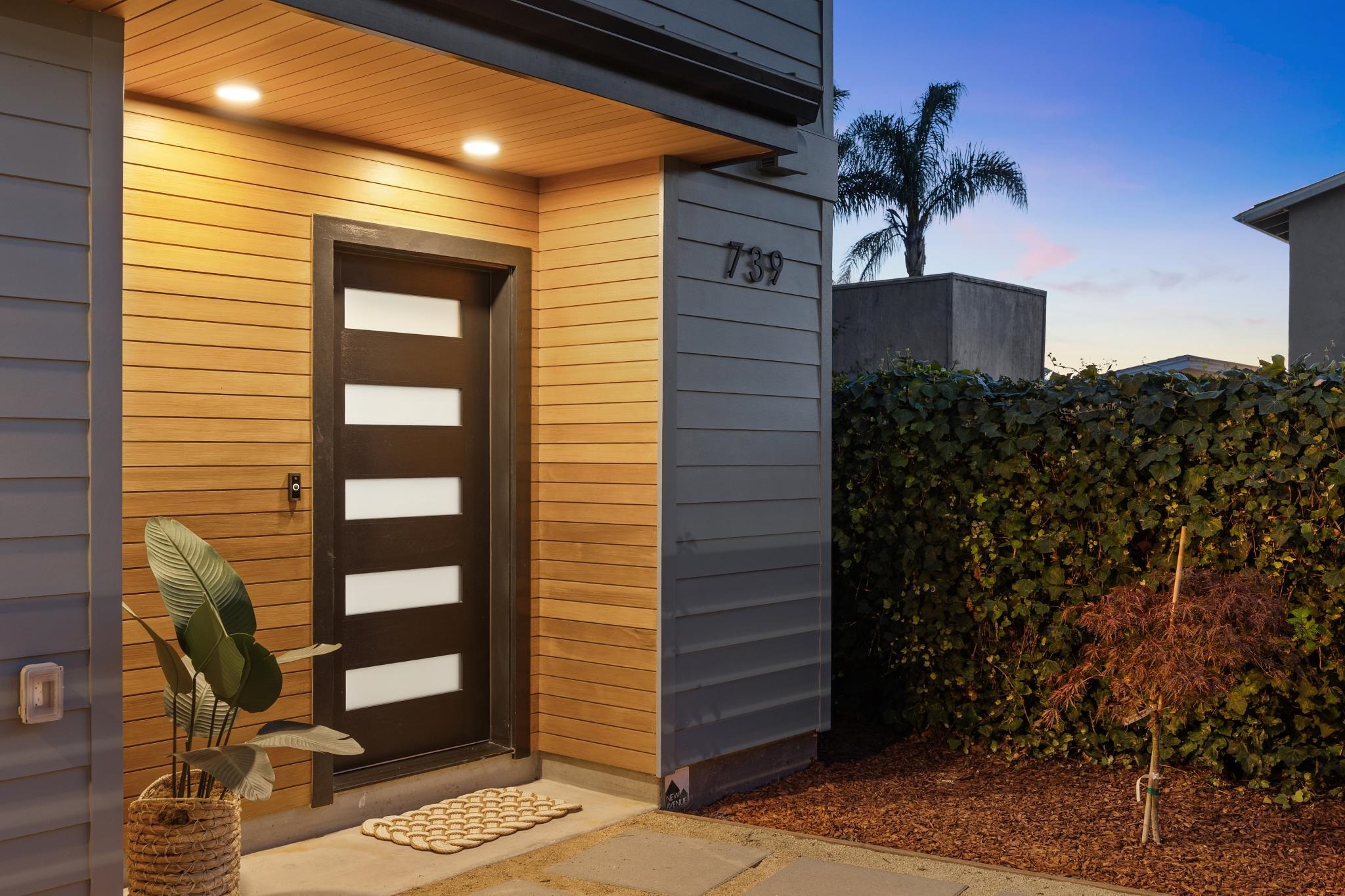 Detail Gallery Image 33 of 57 For 737-739 61st St, Oakland,  CA 94609 - – Beds | – Baths