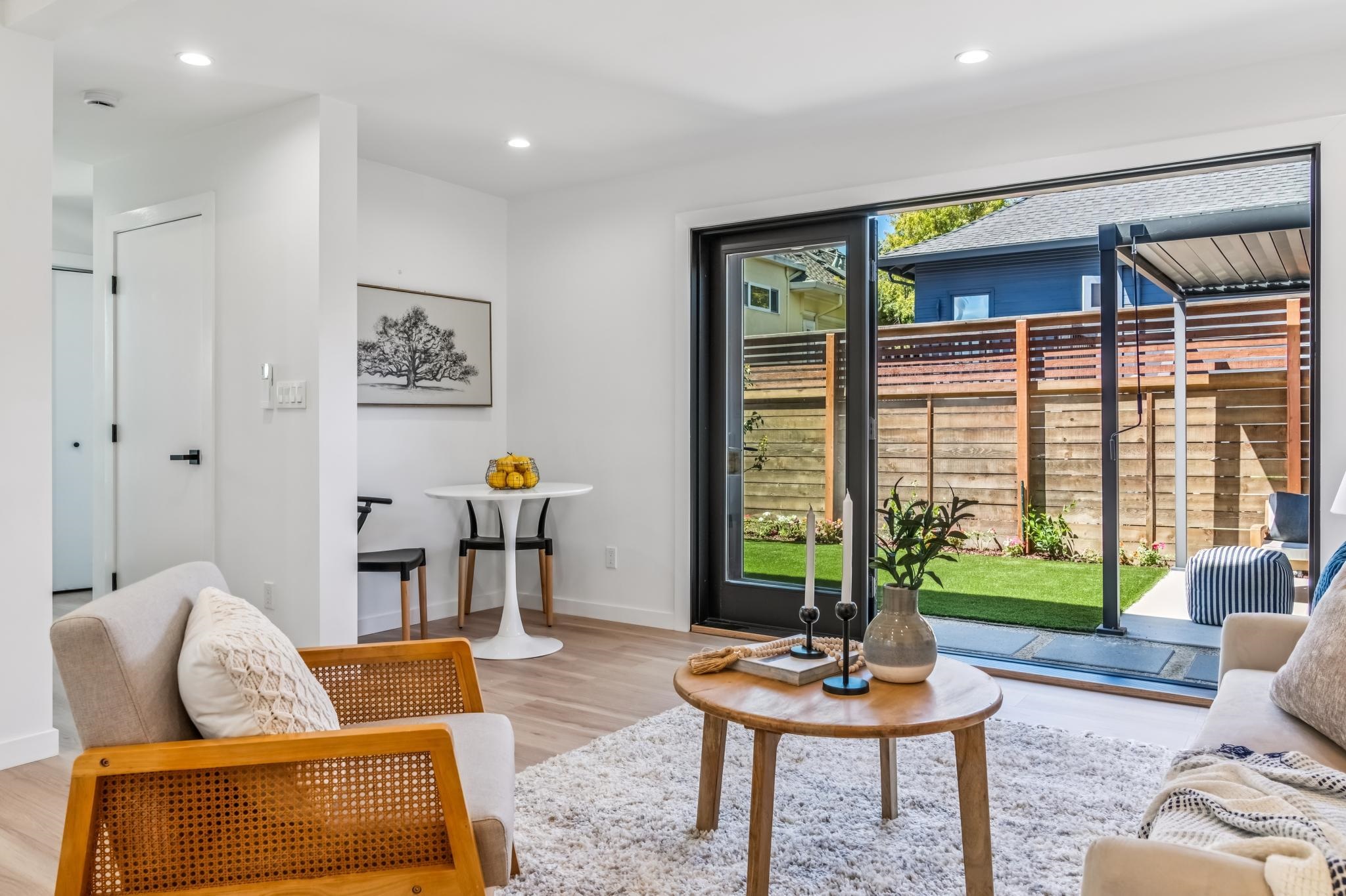 Detail Gallery Image 39 of 57 For 737-739 61st St, Oakland,  CA 94609 - – Beds | – Baths