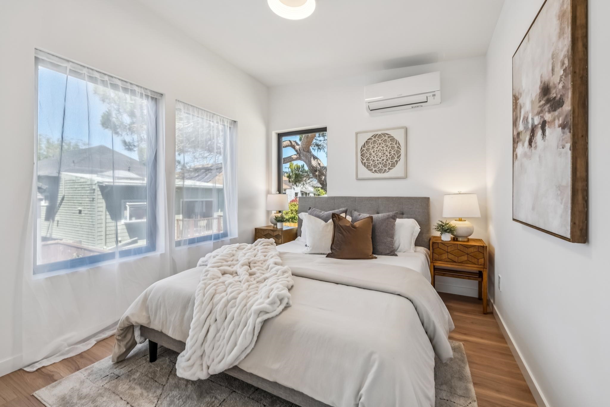 Detail Gallery Image 52 of 57 For 737-739 61st St, Oakland,  CA 94609 - – Beds | – Baths