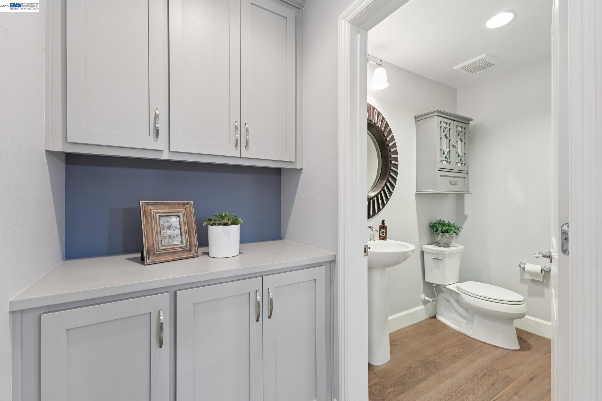 Detail Gallery Image 20 of 54 For 3460 Serra Cir, Pleasanton,  CA 94588 - 4 Beds | 3/1 Baths