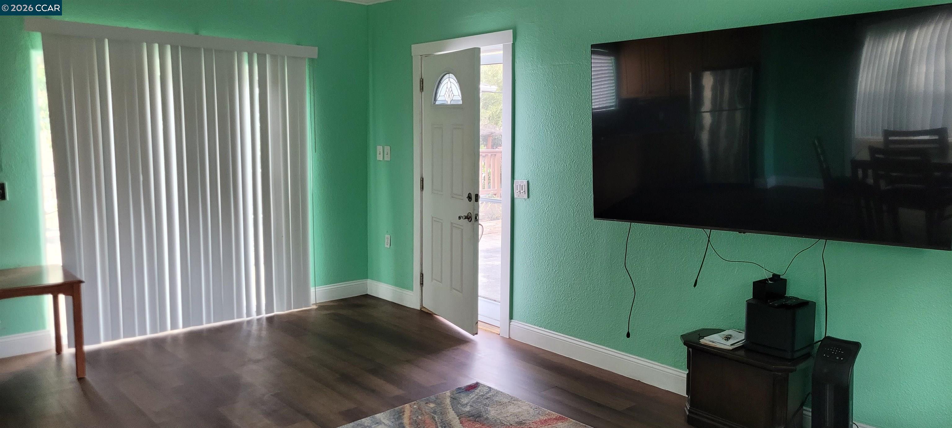 Detail Gallery Image 3 of 14 For 1181 Danville, Alamo,  CA 94507 - 1 Beds | 1 Baths