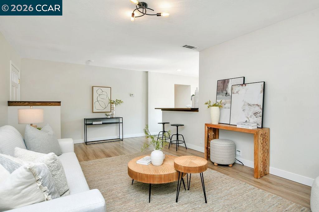 Detail Gallery Image 6 of 34 For 508 Viewmont Street, Benicia,  CA 94510-2325 - 3 Beds | 2 Baths