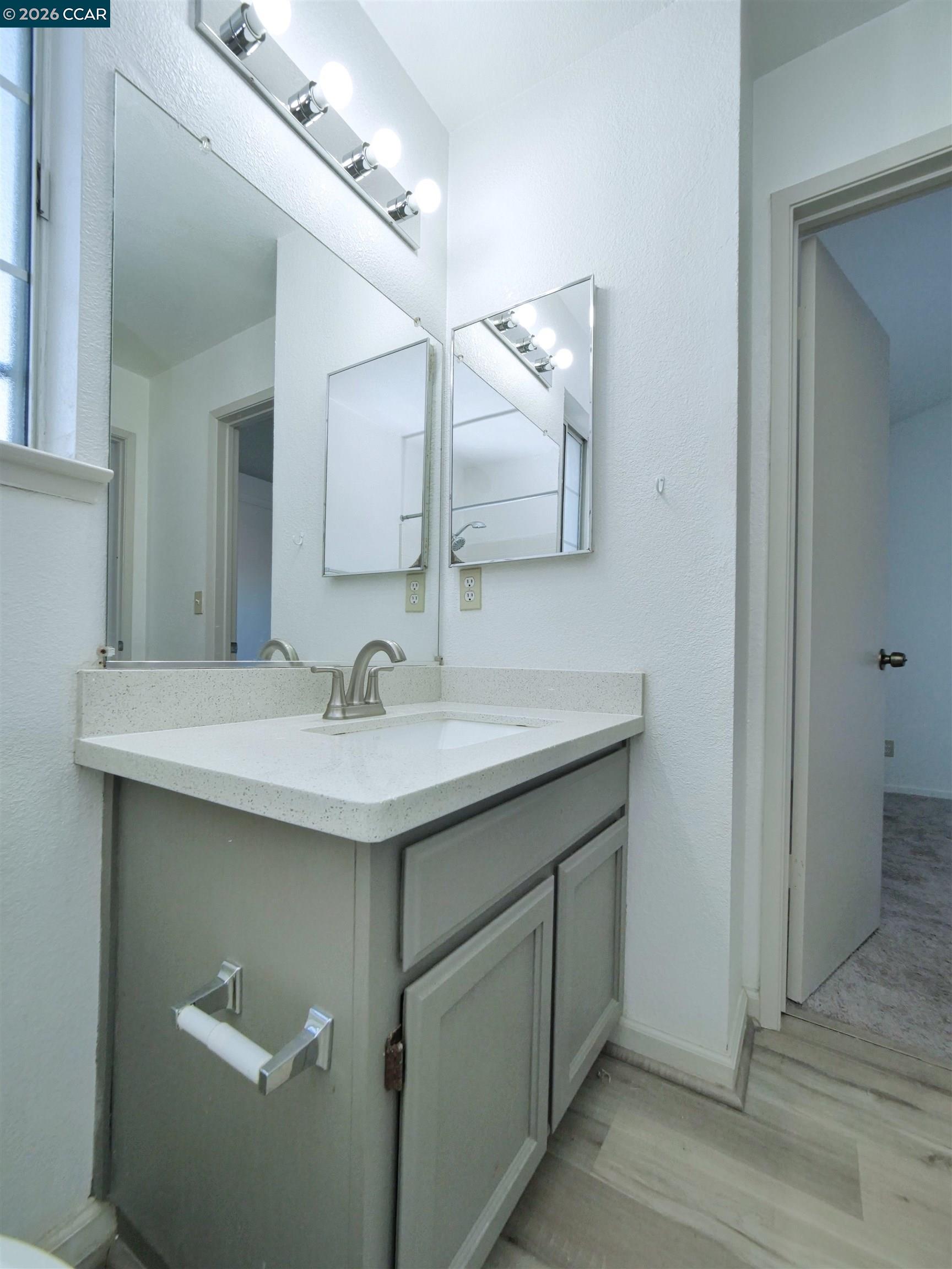 Detail Gallery Image 30 of 53 For 269 Tamarisk Cir, Suisun City,  CA 94585 - 3 Beds | 2/1 Baths