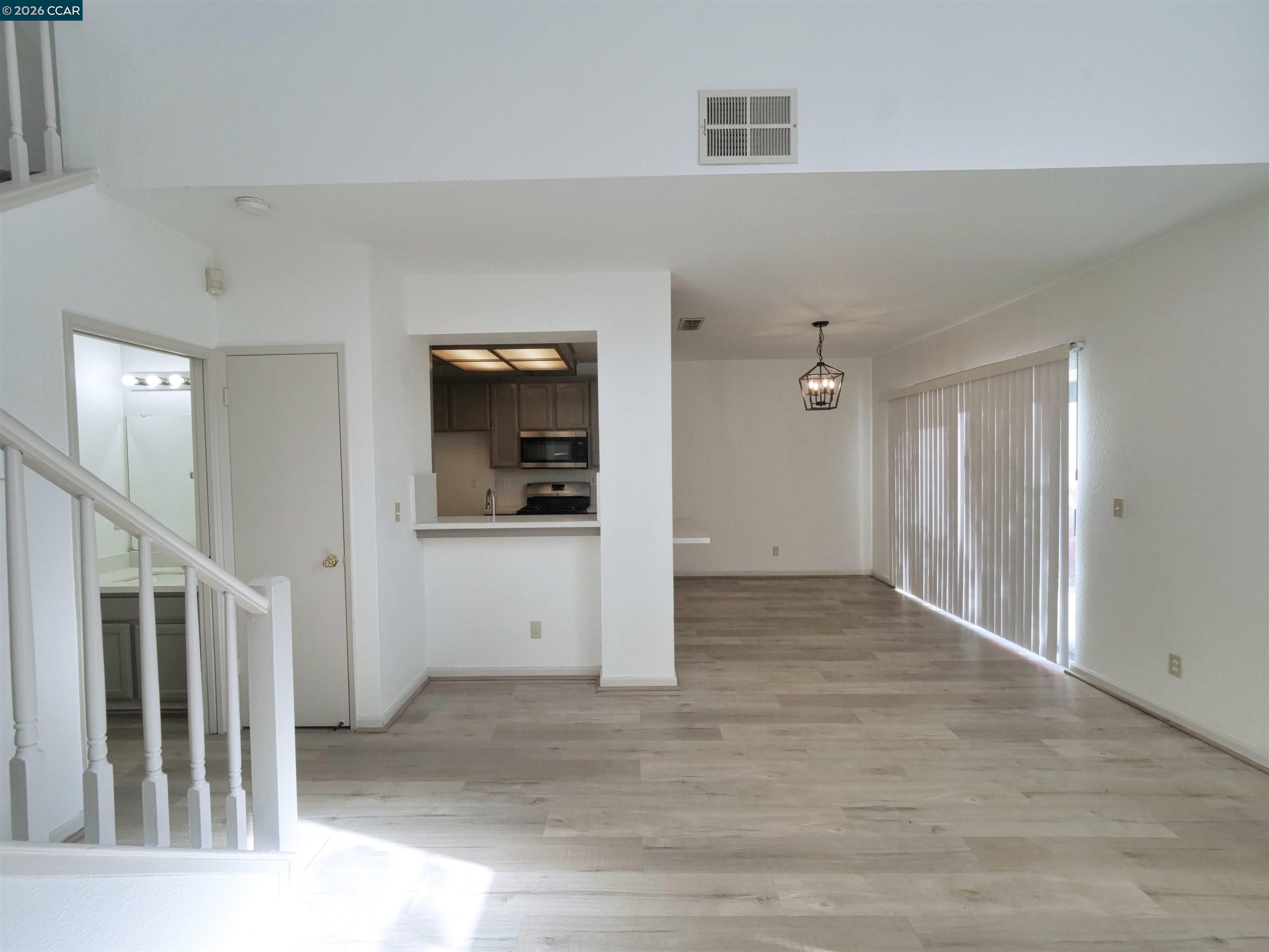 Detail Gallery Image 36 of 53 For 269 Tamarisk Cir, Suisun City,  CA 94585 - 3 Beds | 2/1 Baths