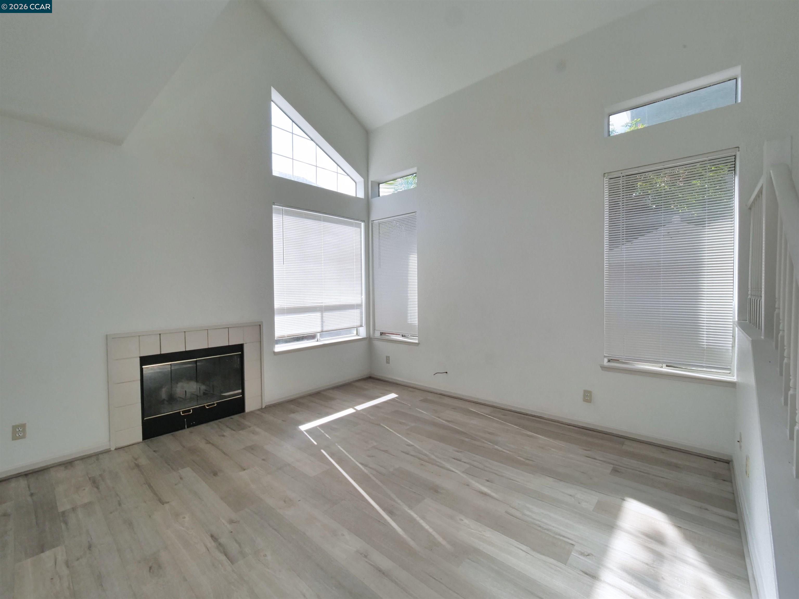 Detail Gallery Image 10 of 53 For 269 Tamarisk Cir, Suisun City,  CA 94585 - 3 Beds | 2/1 Baths