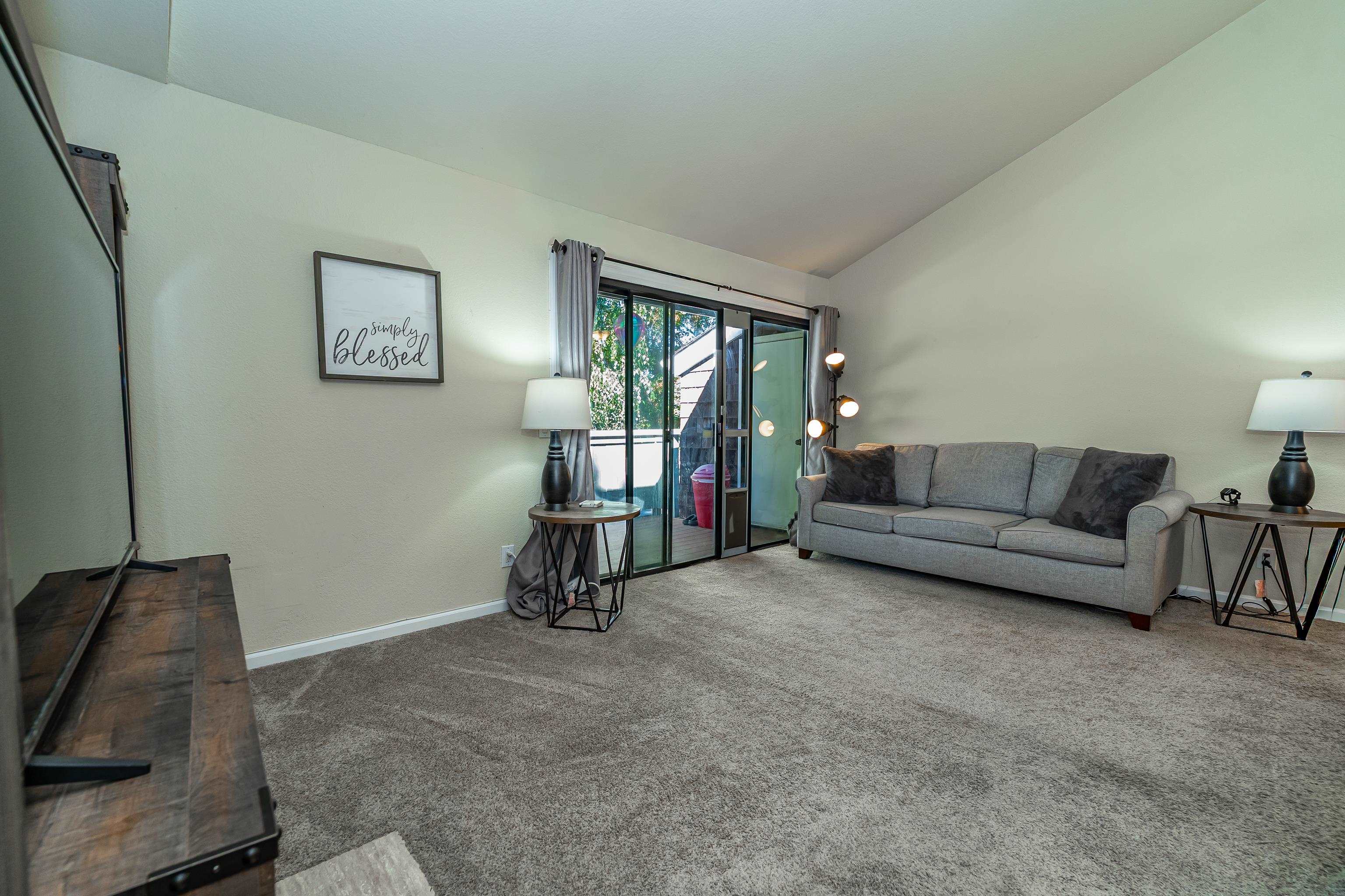 Photo #4: 41123764 Listing: Photo #4