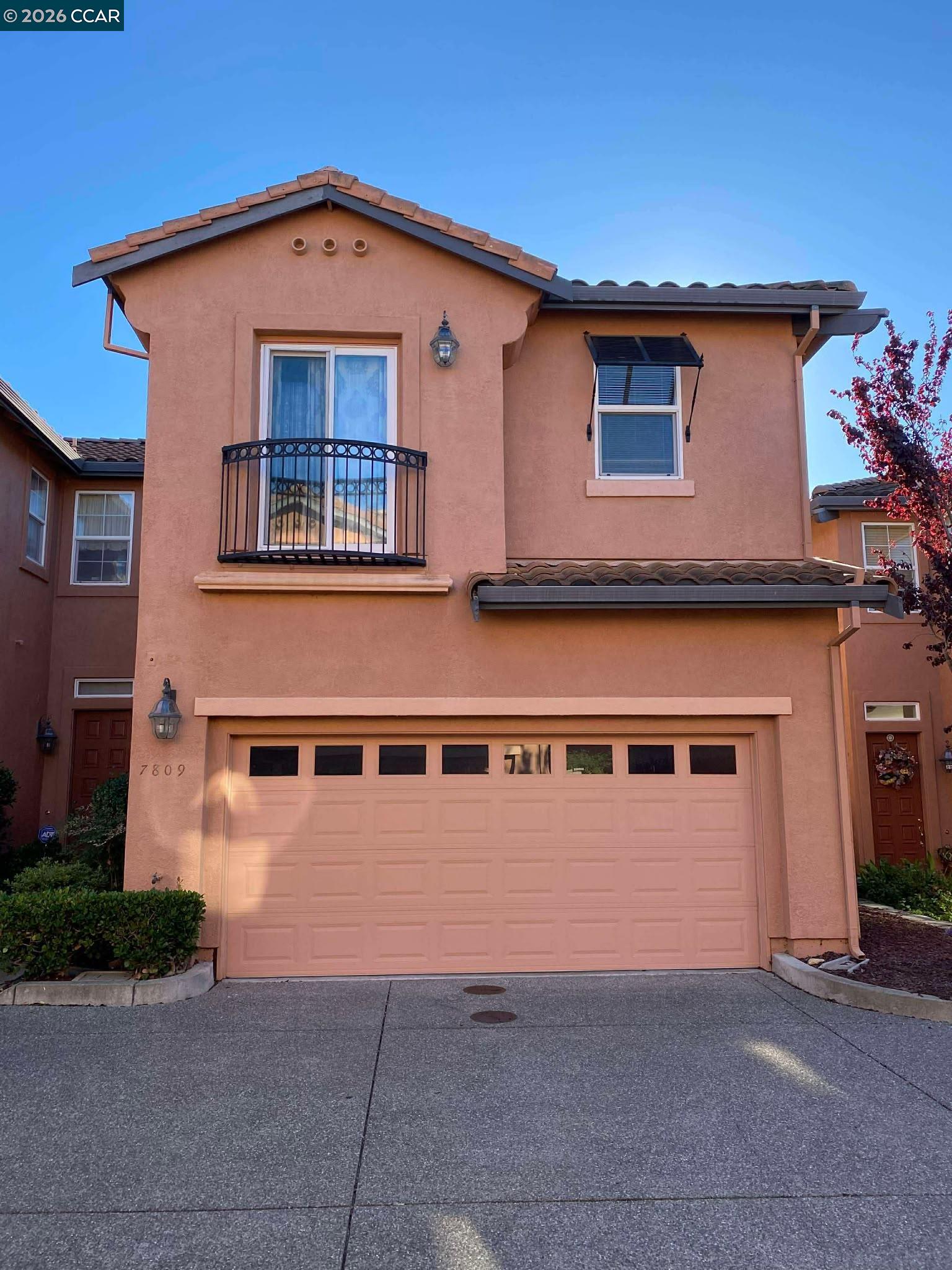 Front Image Thumbnail for CC41123766