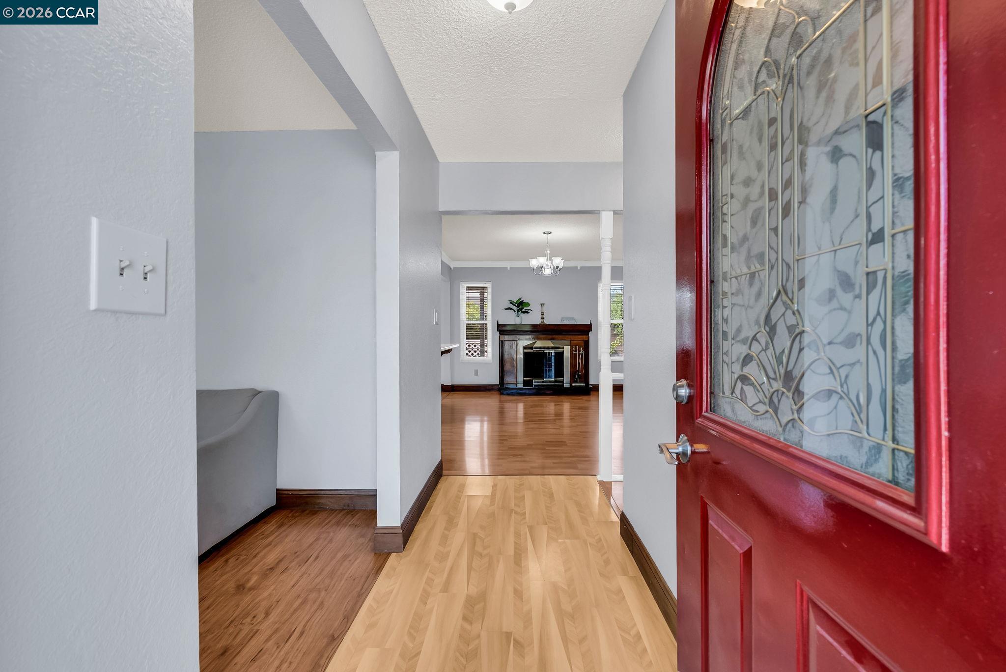 Front Image Thumbnail for CC41123768