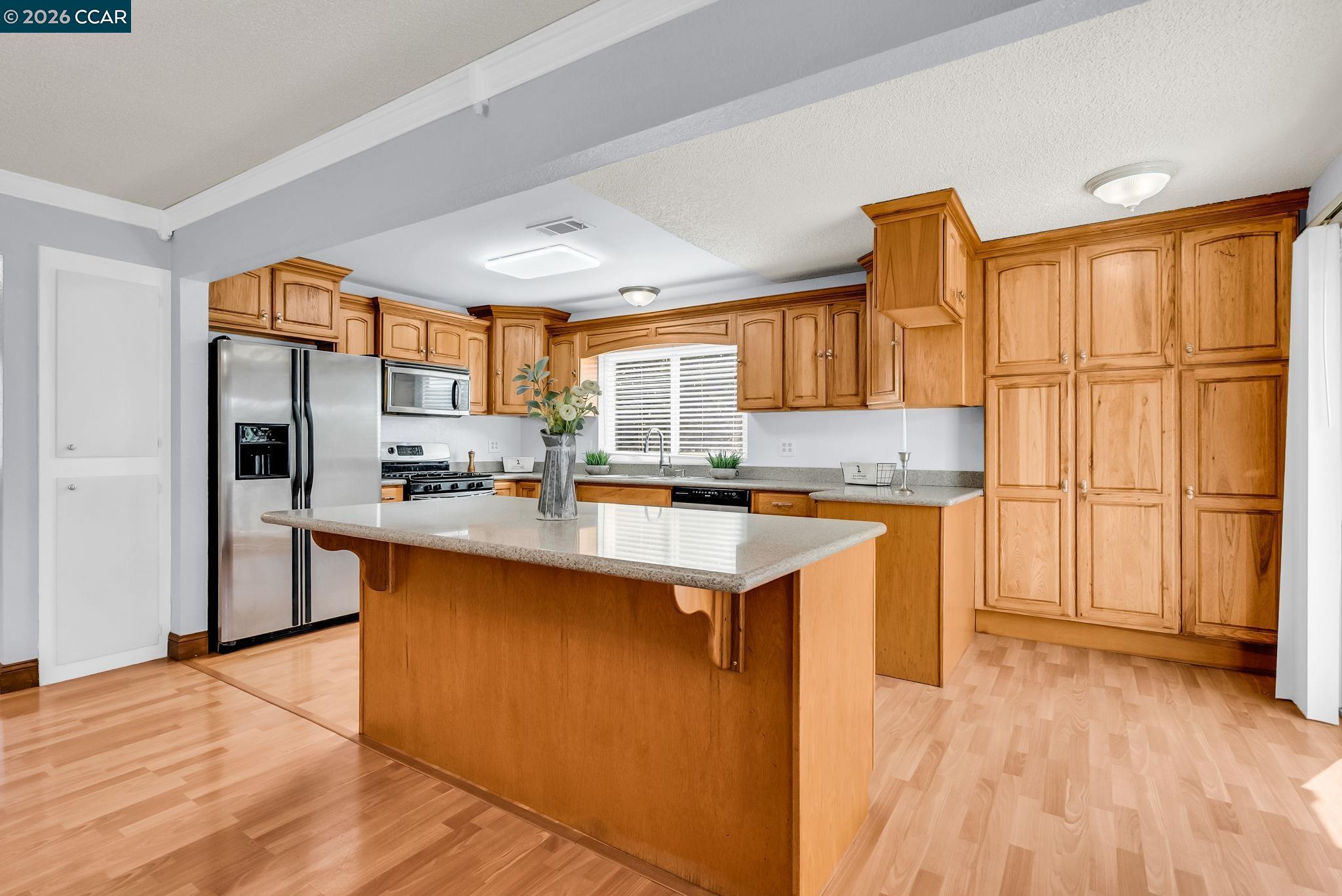 Detail Gallery Image 13 of 59 For 79 Chipman Ln, Suisun City,  CA 94585 - 4 Beds | 2 Baths