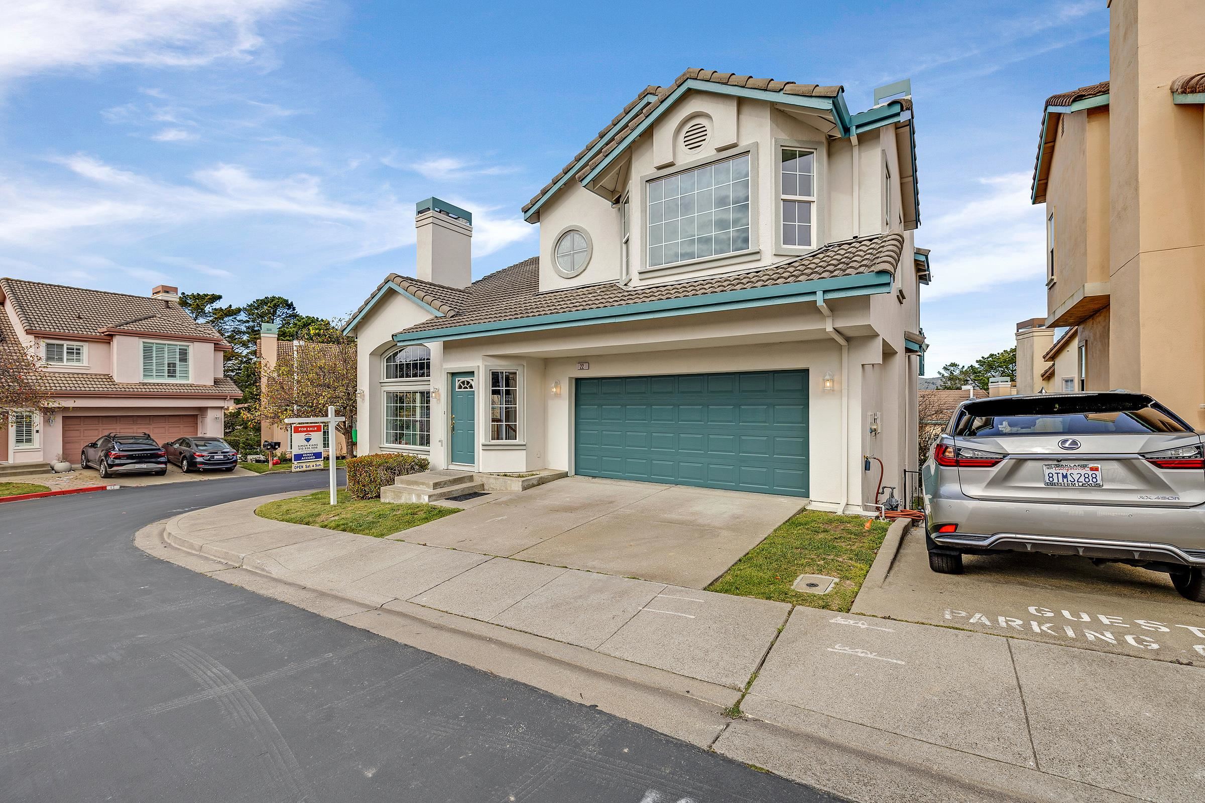 Detail Gallery Image 2 of 55 For 22 Buena Vista Rd, South San Francisco,  CA 94080 - 4 Beds | 3 Baths