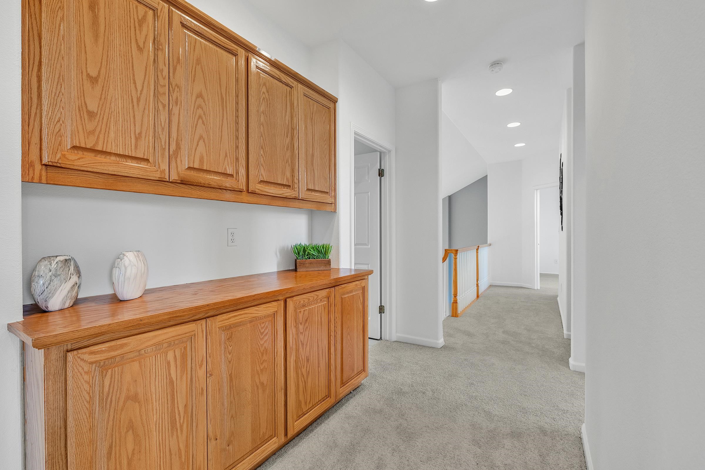 Detail Gallery Image 22 of 55 For 22 Buena Vista Rd, South San Francisco,  CA 94080 - 4 Beds | 3 Baths