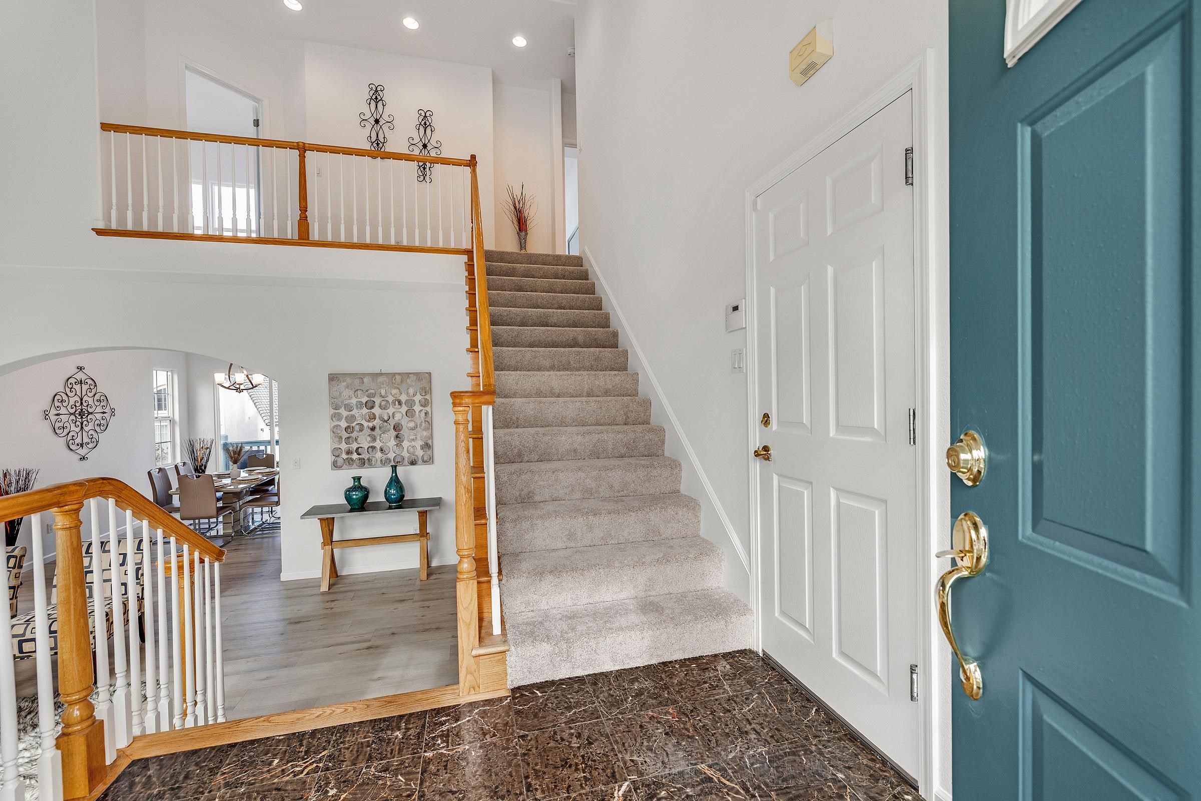 Detail Gallery Image 5 of 55 For 22 Buena Vista Rd, South San Francisco,  CA 94080 - 4 Beds | 3 Baths