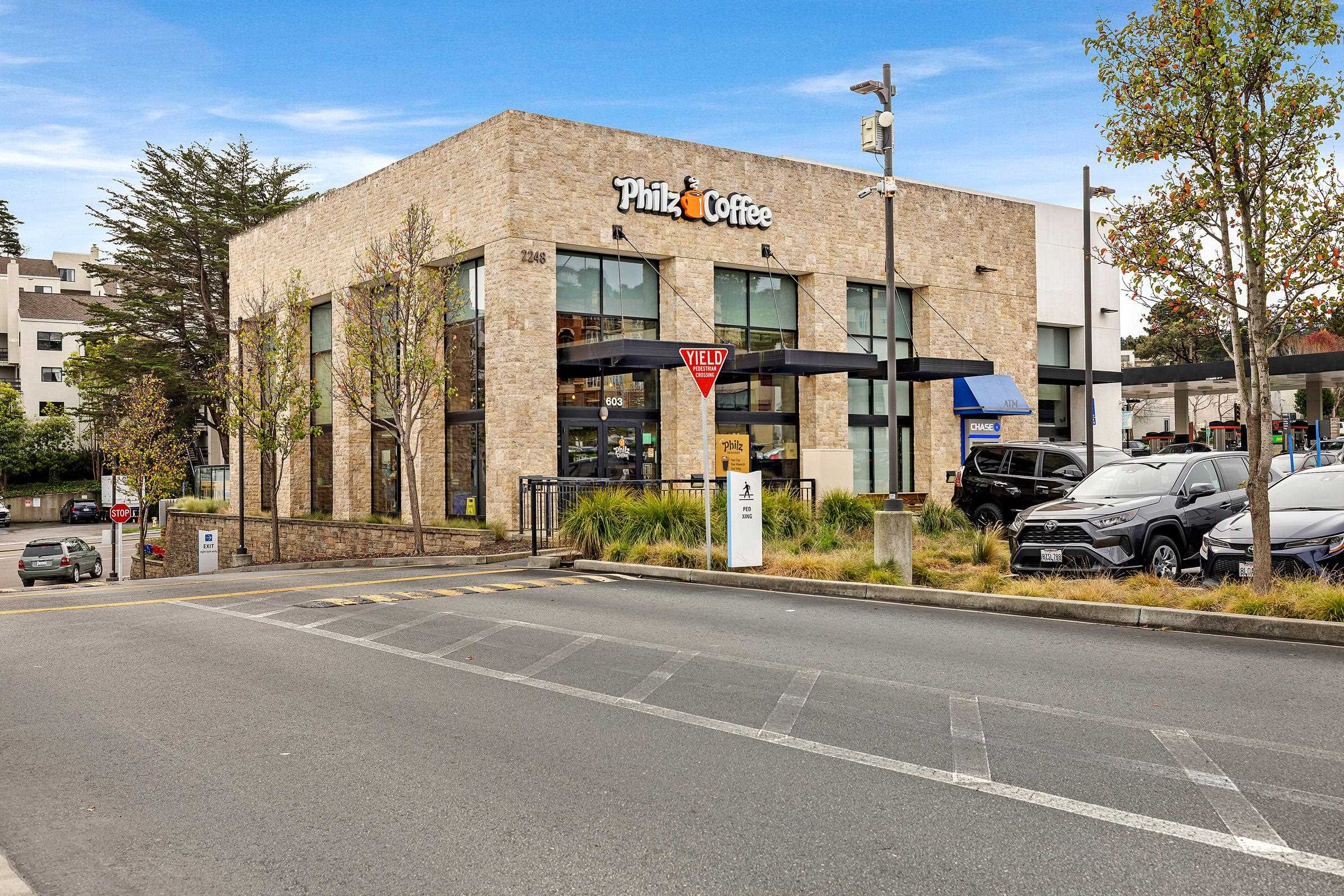 Detail Gallery Image 49 of 55 For 22 Buena Vista Rd, South San Francisco,  CA 94080 - 4 Beds | 3 Baths