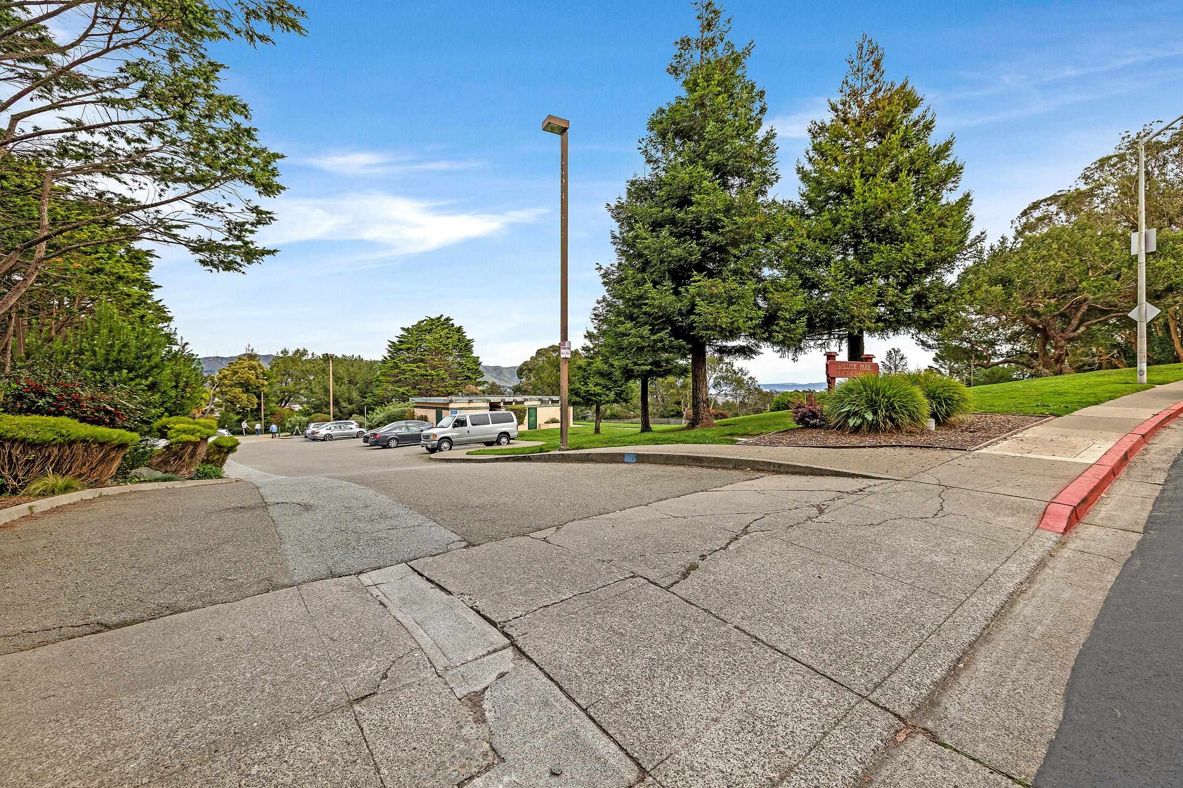 Detail Gallery Image 51 of 55 For 22 Buena Vista Rd, South San Francisco,  CA 94080 - 4 Beds | 3 Baths