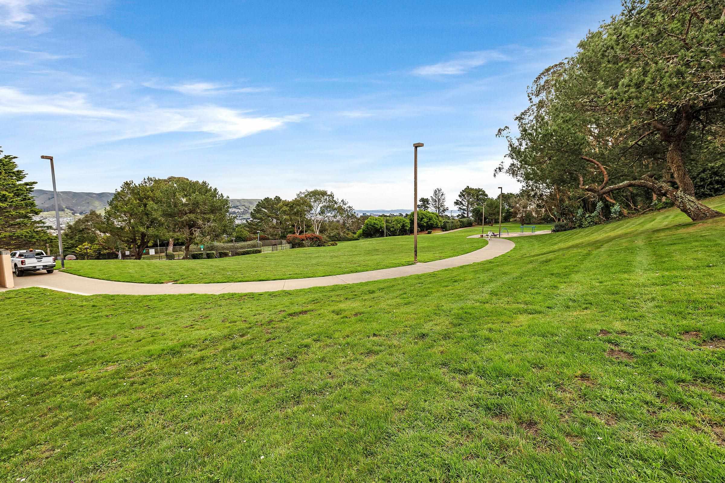 Detail Gallery Image 52 of 55 For 22 Buena Vista Rd, South San Francisco,  CA 94080 - 4 Beds | 3 Baths