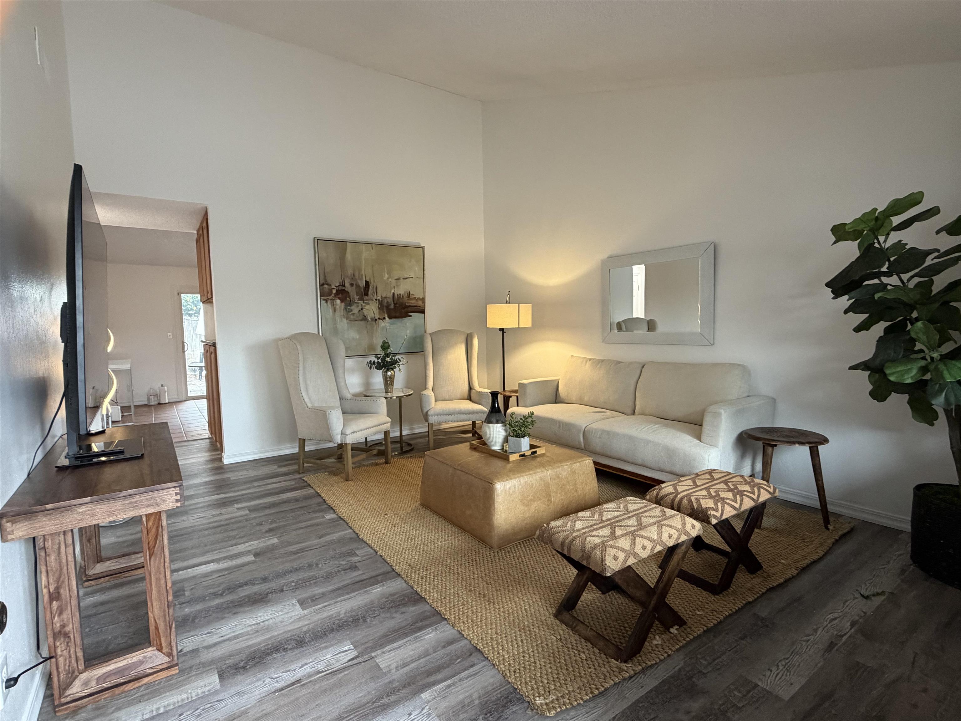 Front Image Thumbnail for BE41123772