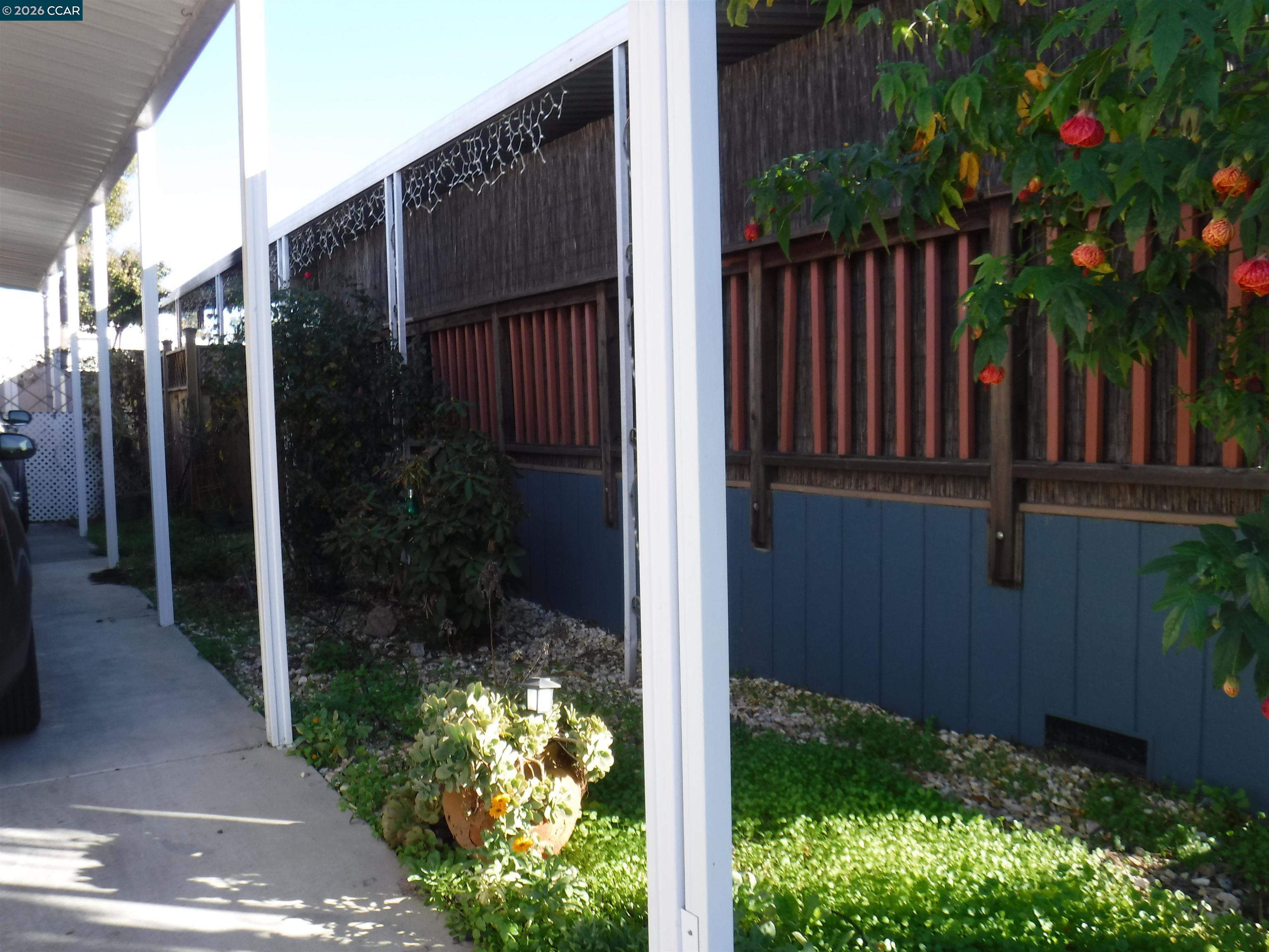 Detail Gallery Image 3 of 18 For 315 via Valencia #138,  Pacheco,  CA 94553 - 2 Beds | 2 Baths