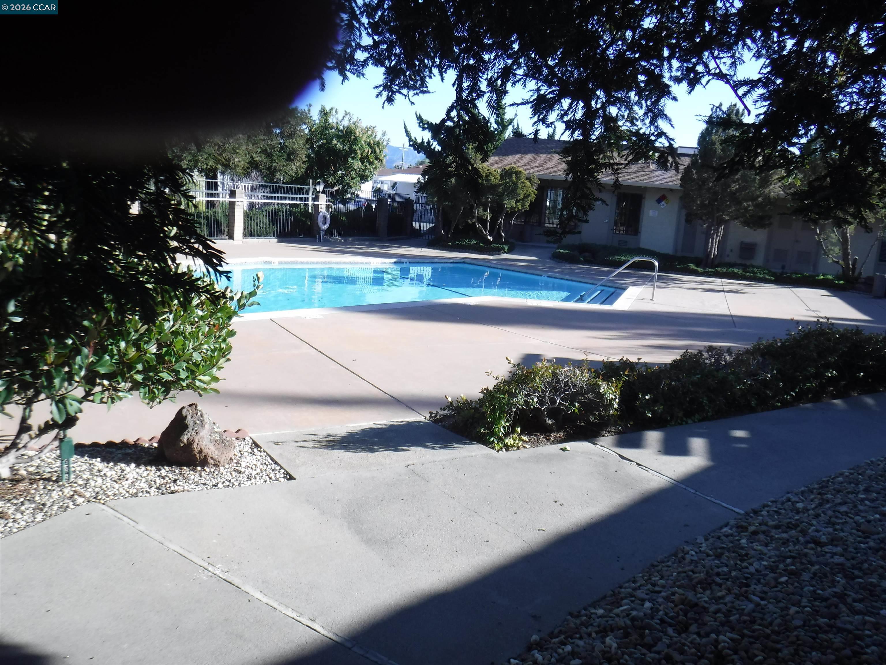 Detail Gallery Image 4 of 18 For 315 via Valencia #138,  Pacheco,  CA 94553 - 2 Beds | 2 Baths