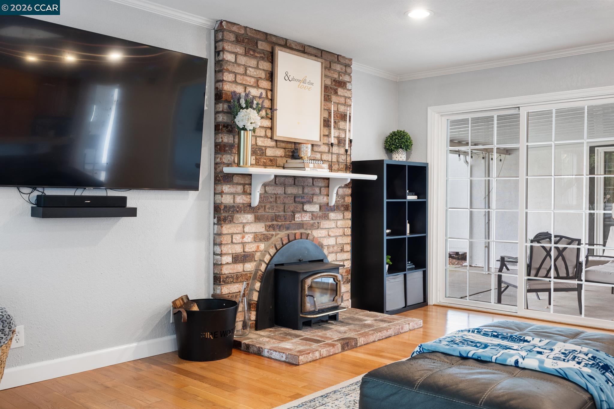 Detail Gallery Image 12 of 45 For 889 Palisade Dr, Martinez,  CA 94553 - 3 Beds | 2 Baths