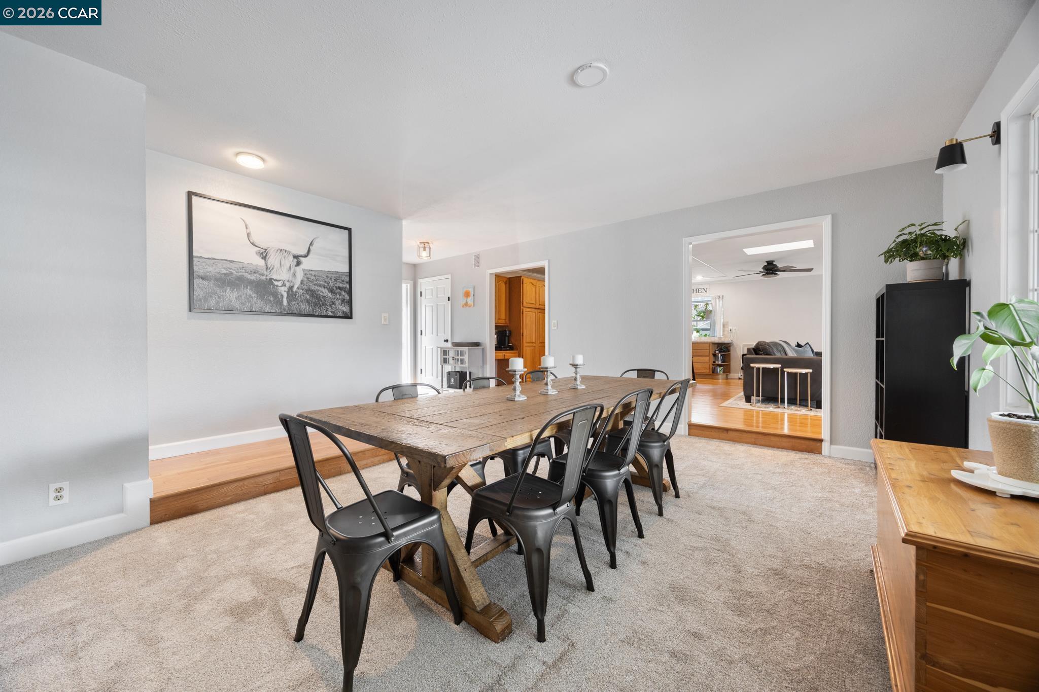 Detail Gallery Image 18 of 45 For 889 Palisade Dr, Martinez,  CA 94553 - 3 Beds | 2 Baths