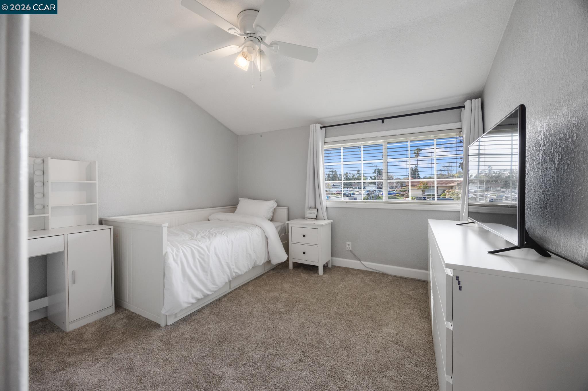 Detail Gallery Image 23 of 45 For 889 Palisade Dr, Martinez,  CA 94553 - 3 Beds | 2 Baths