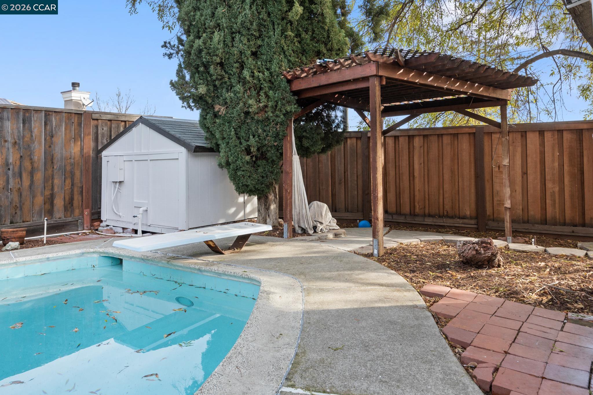Detail Gallery Image 33 of 45 For 889 Palisade Dr, Martinez,  CA 94553 - 3 Beds | 2 Baths