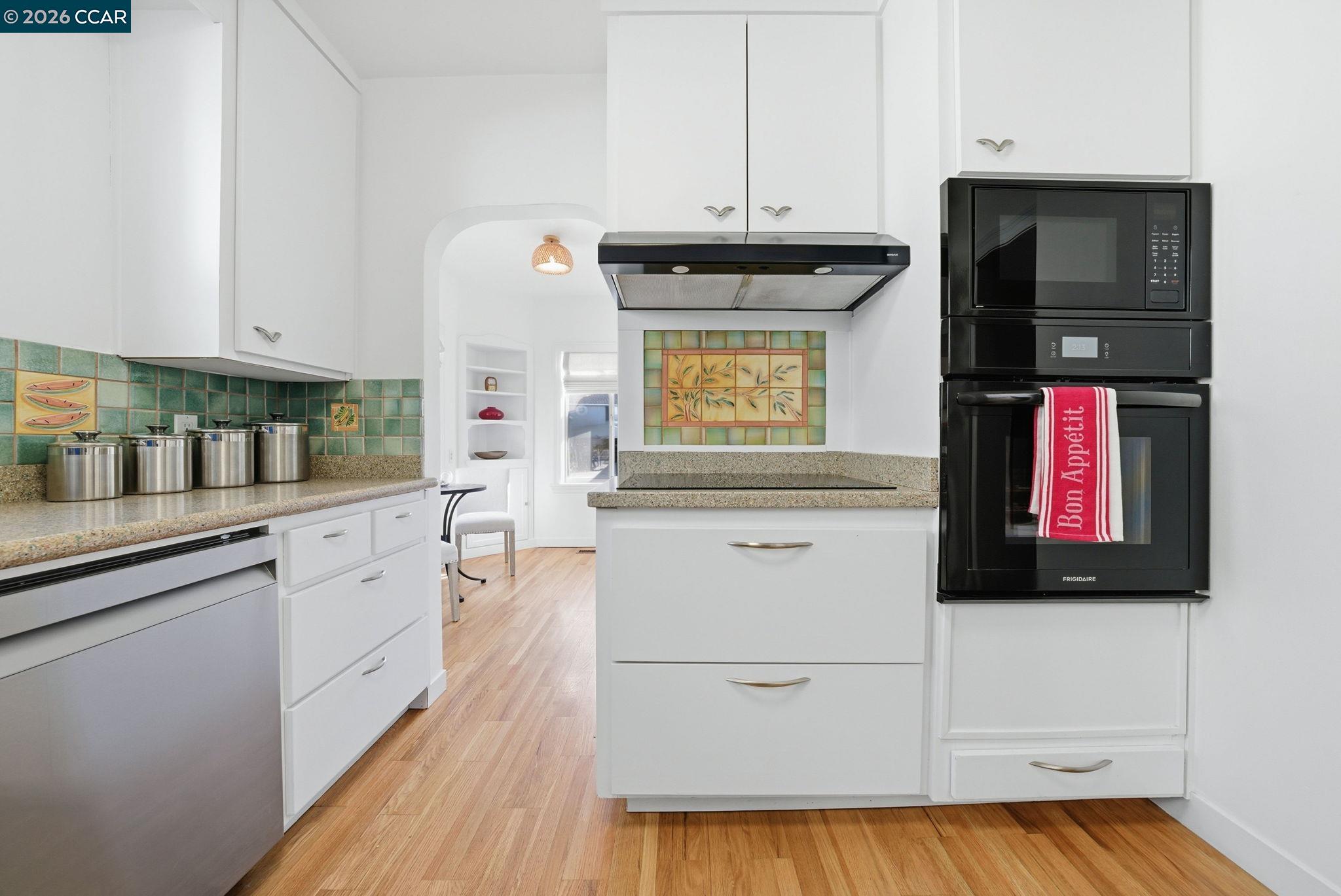 Detail Gallery Image 19 of 59 For 576 Begier Ave, San Leandro,  CA 94577 - 3 Beds | 1/1 Baths