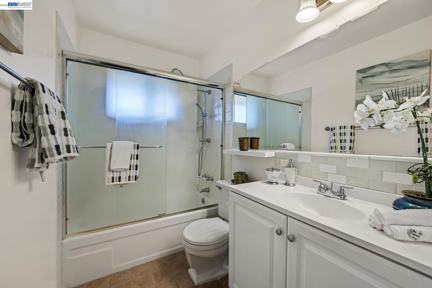 Detail Gallery Image 18 of 24 For 3312 Howard Cmn, Fremont,  CA 94536 - 2 Beds | 1/1 Baths