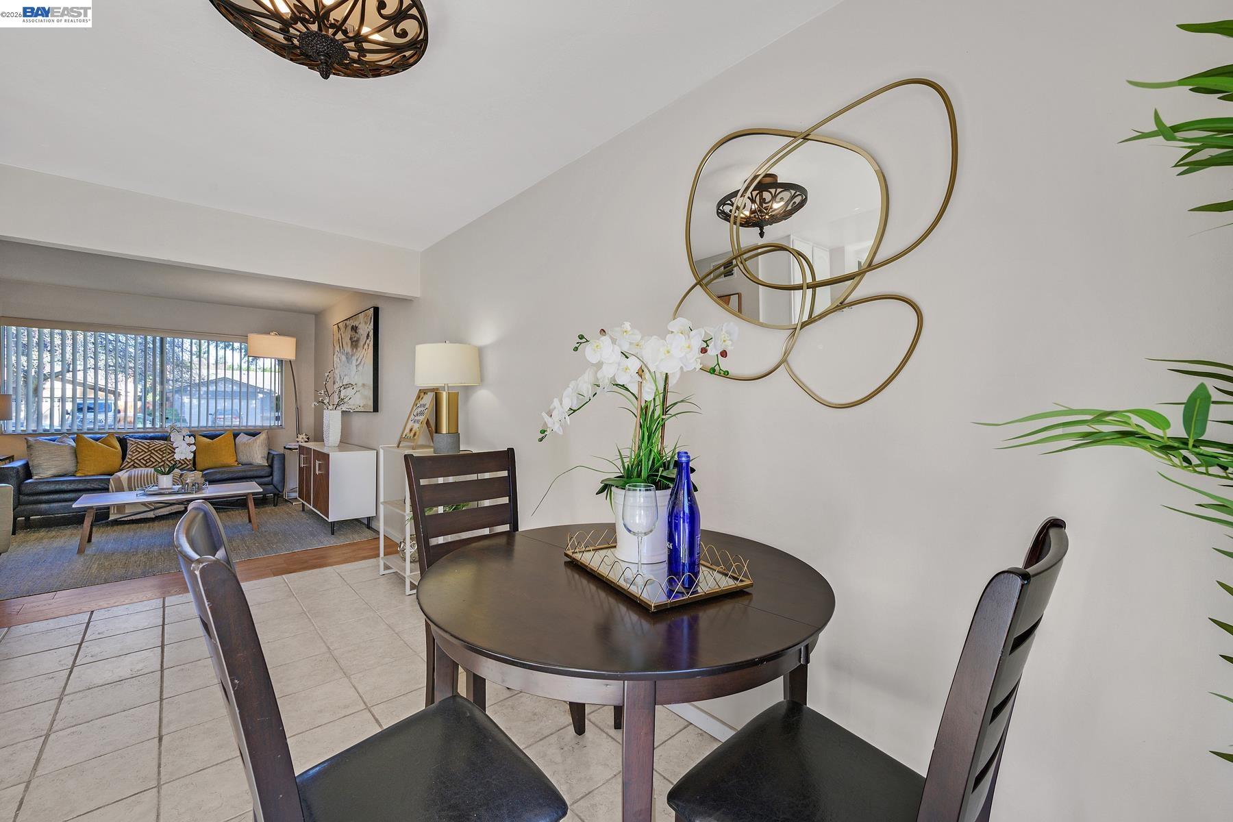 Detail Gallery Image 6 of 24 For 3312 Howard Cmn, Fremont,  CA 94536 - 2 Beds | 1/1 Baths