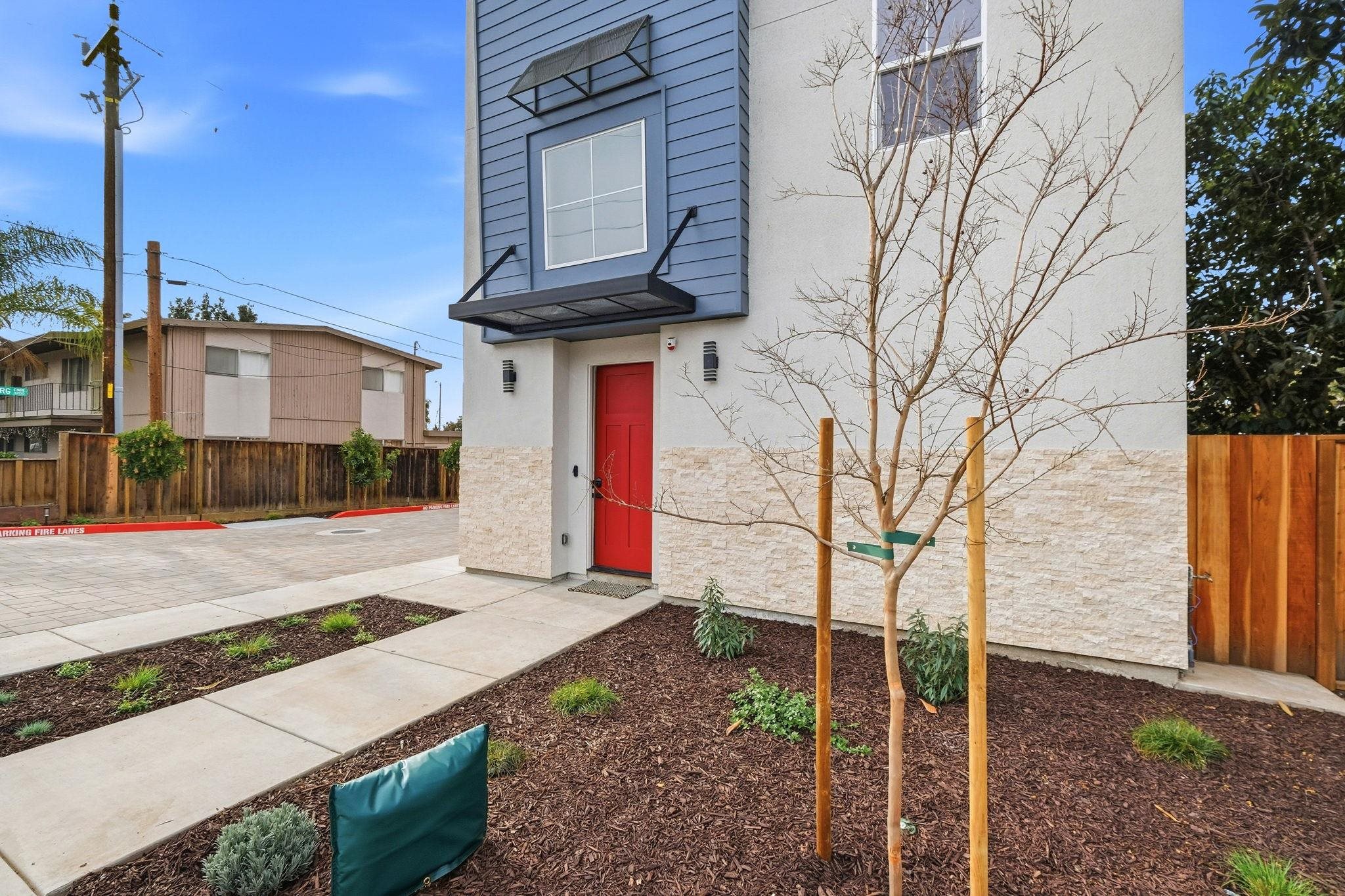 Photo #3: 41123786 Listing: Photo #3