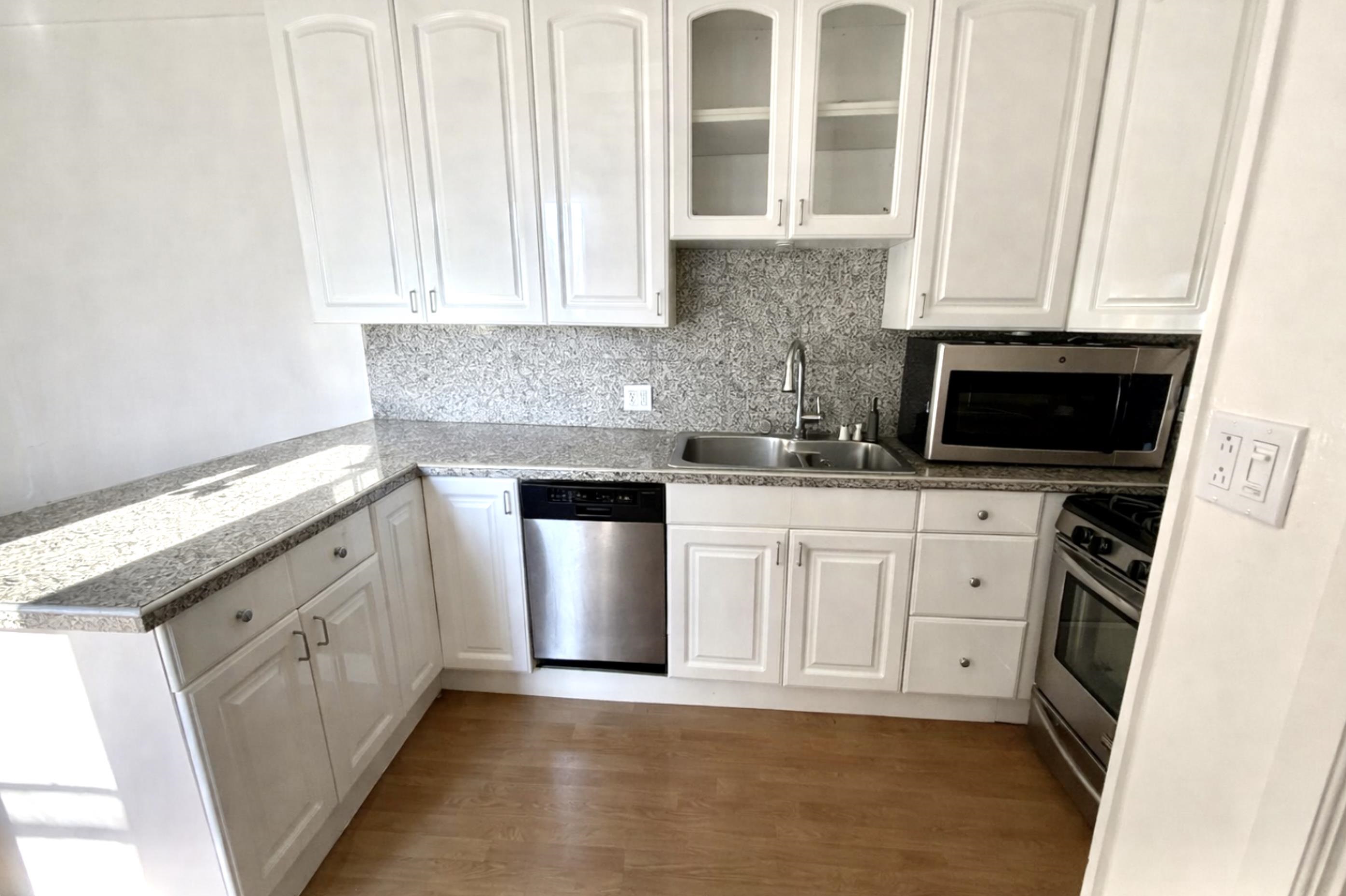 Detail Gallery Image 14 of 20 For 176-180 Langton St, San Francisco,  CA 94103 - – Beds | – Baths