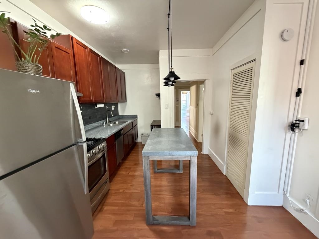 Detail Gallery Image 6 of 20 For 176-180 Langton St, San Francisco,  CA 94103 - – Beds | – Baths