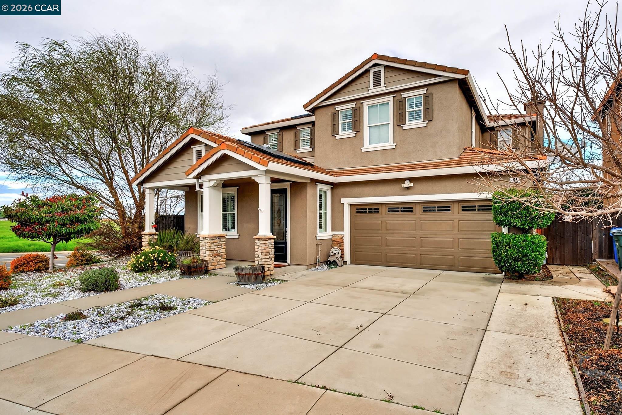 Detail Gallery Image 2 of 38 For 41 Galveston Bay Ct, Pittsburg,  CA 94565 - 4 Beds | 2/1 Baths