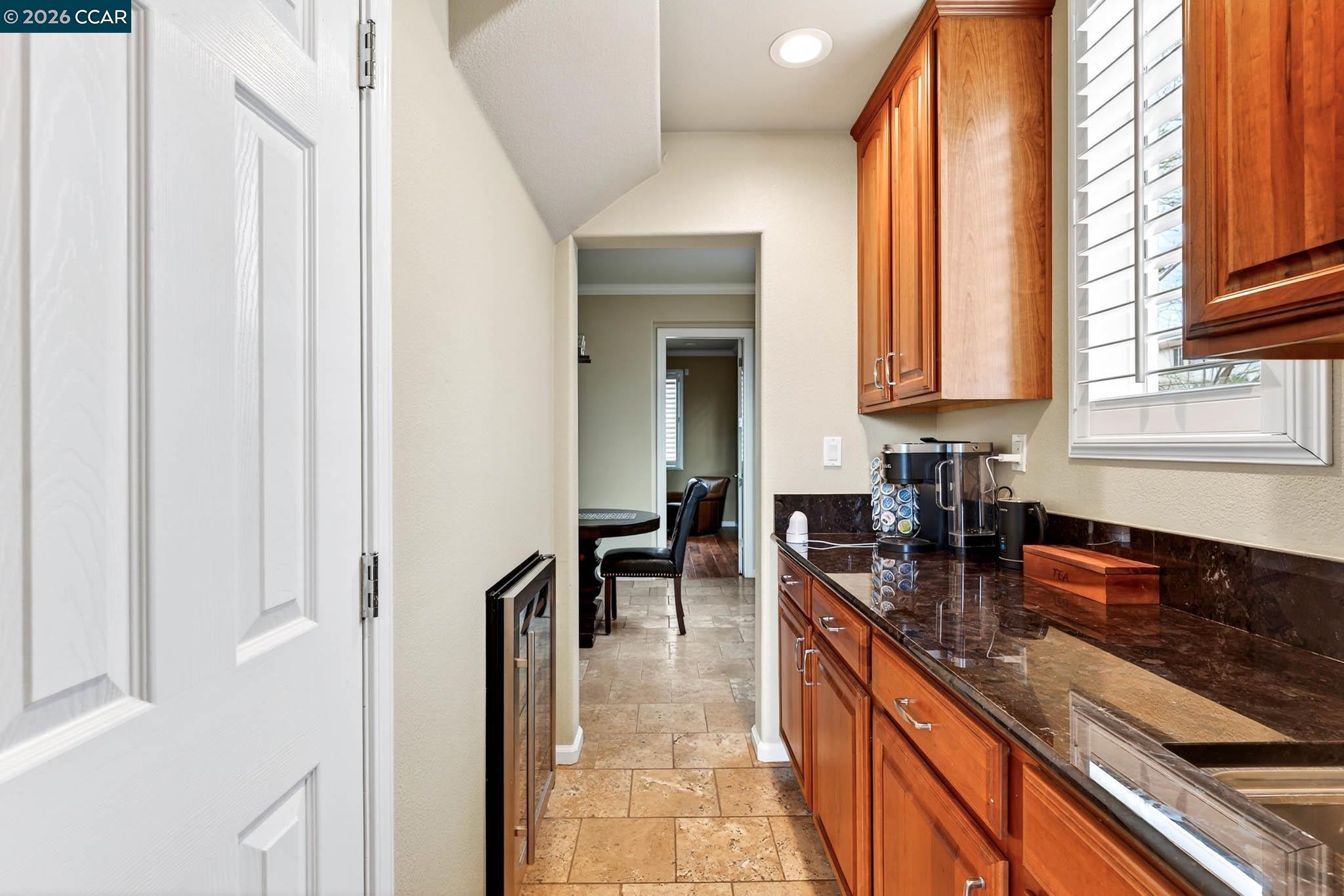 Detail Gallery Image 18 of 38 For 41 Galveston Bay Ct, Pittsburg,  CA 94565 - 4 Beds | 2/1 Baths