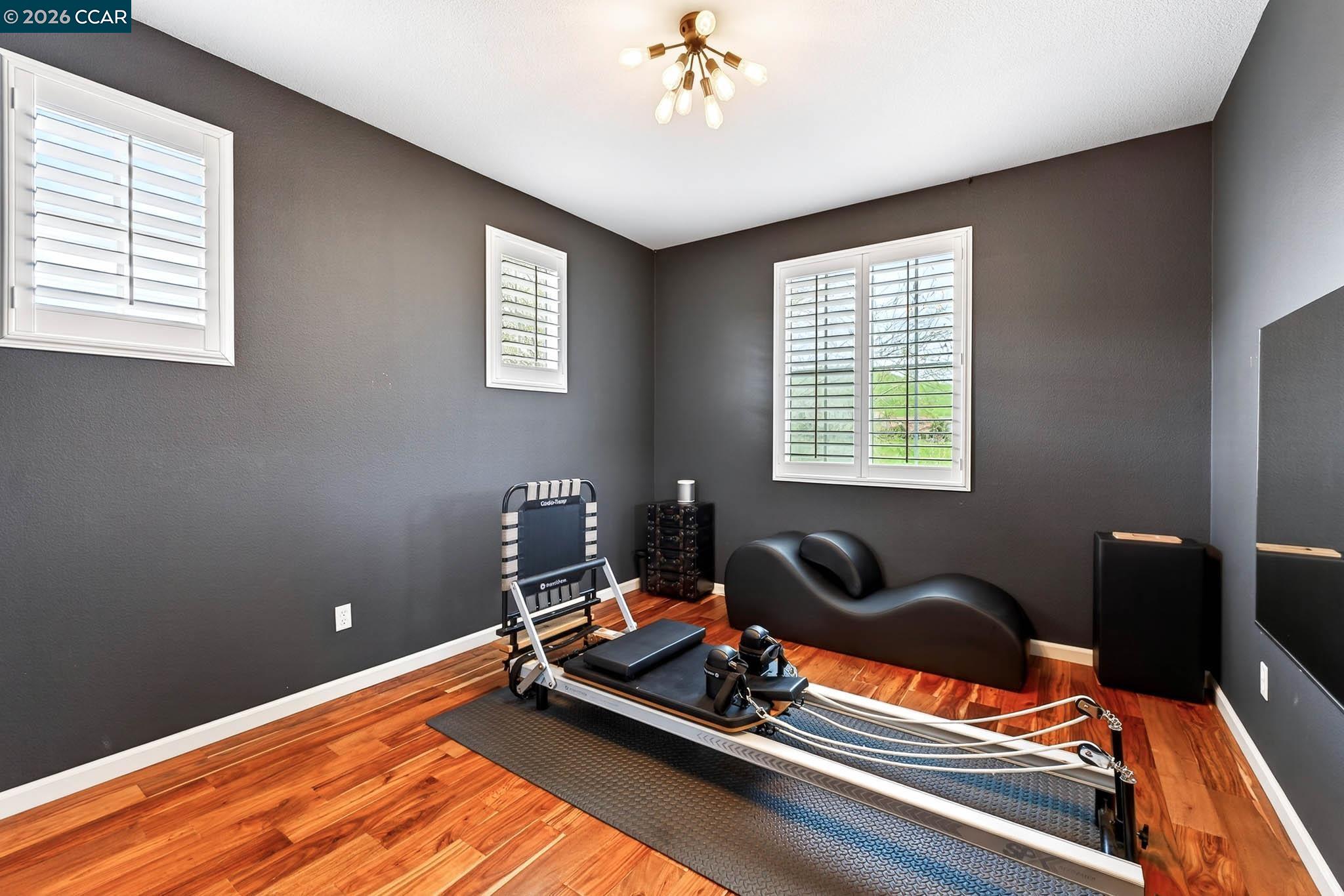 Detail Gallery Image 28 of 38 For 41 Galveston Bay Ct, Pittsburg,  CA 94565 - 4 Beds | 2/1 Baths