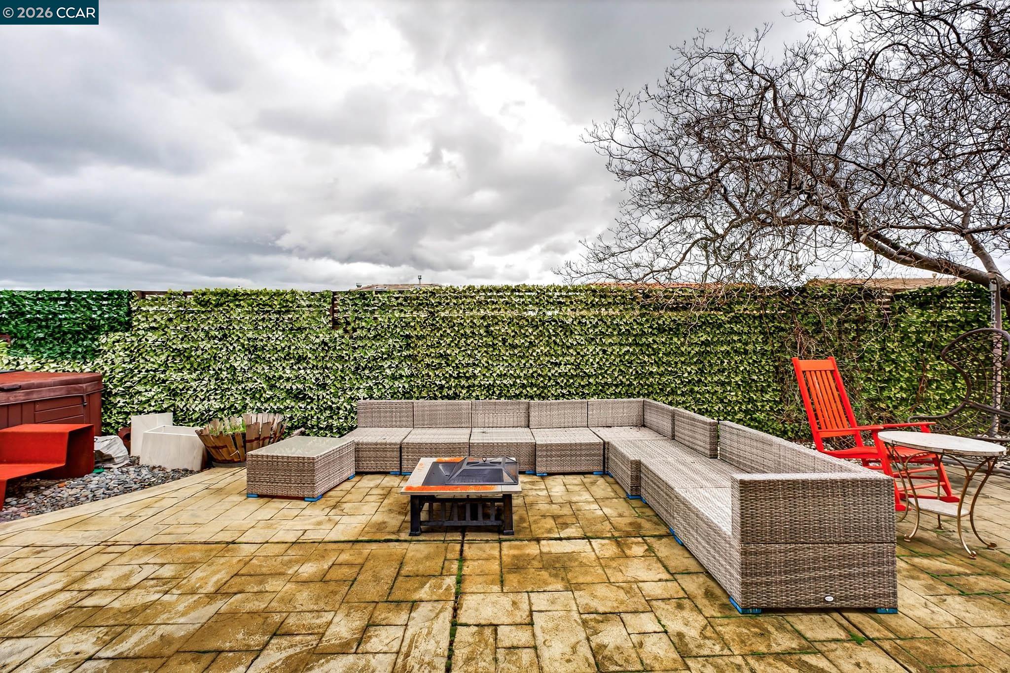 Detail Gallery Image 34 of 38 For 41 Galveston Bay Ct, Pittsburg,  CA 94565 - 4 Beds | 2/1 Baths