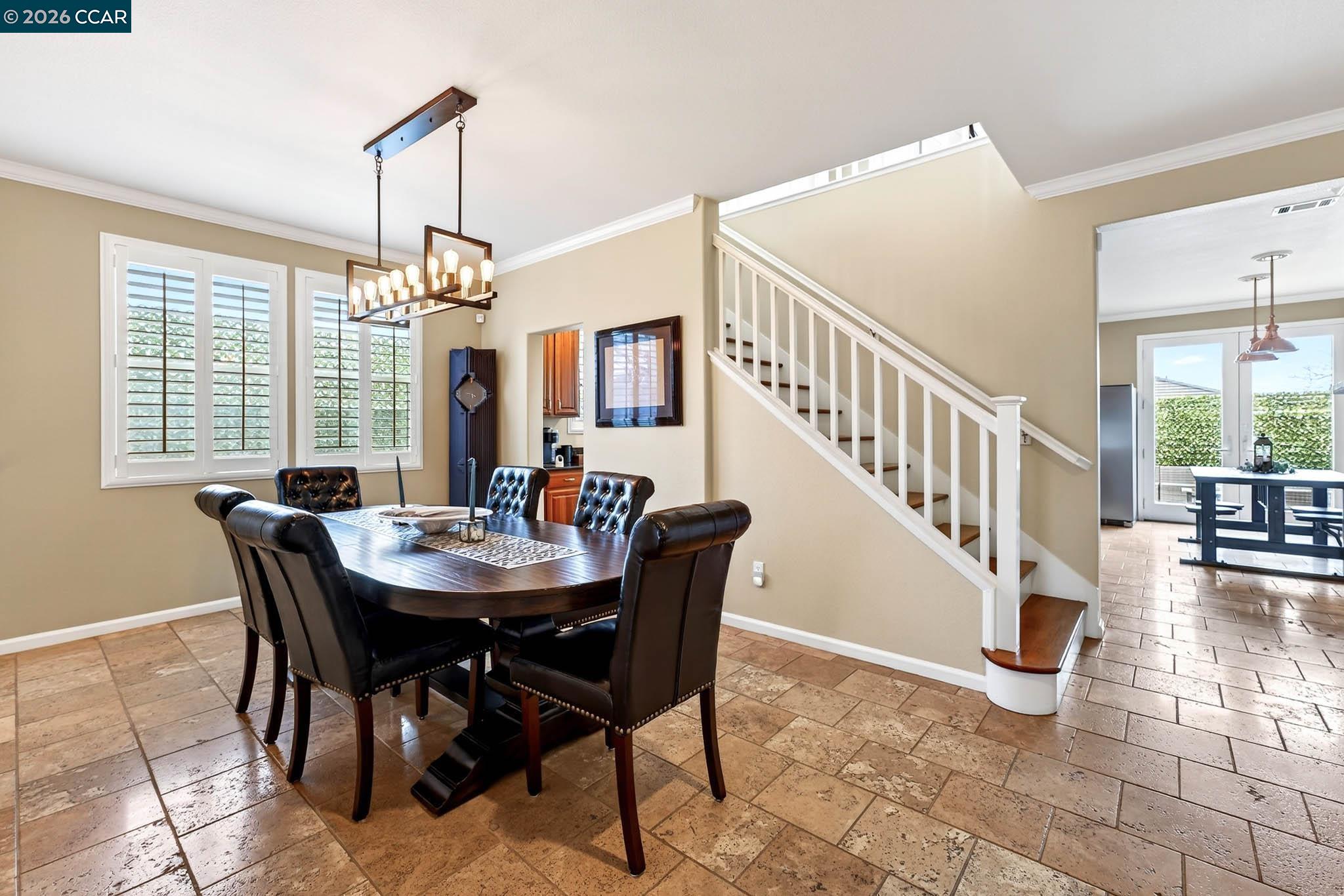 Detail Gallery Image 8 of 38 For 41 Galveston Bay Ct, Pittsburg,  CA 94565 - 4 Beds | 2/1 Baths