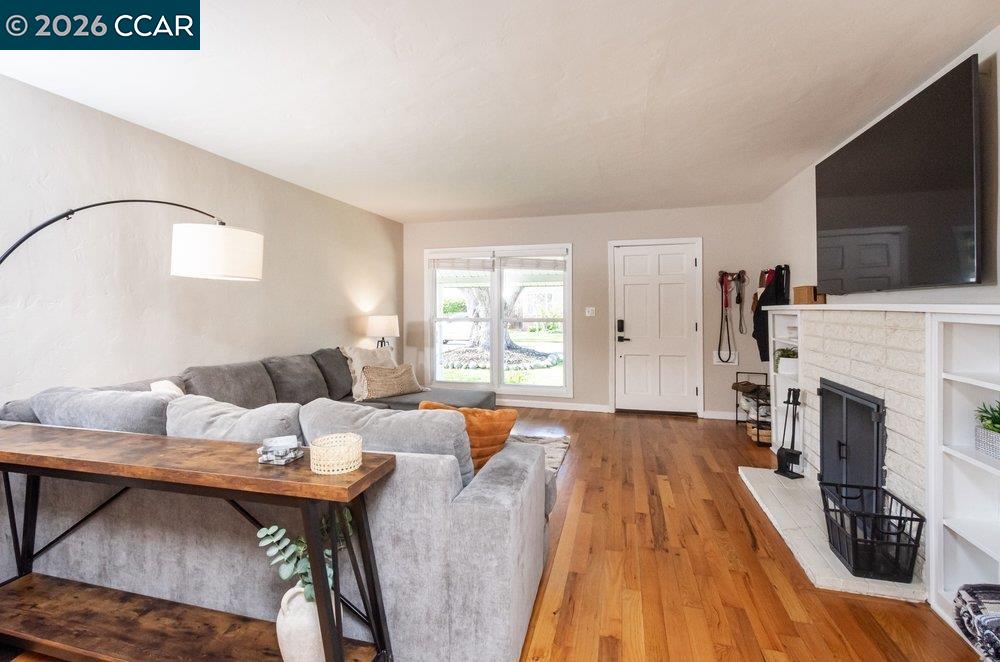 Detail Gallery Image 6 of 40 For 2607 Patton Way #.,  Sacramento,  CA 95816 - 2 Beds | 1 Baths