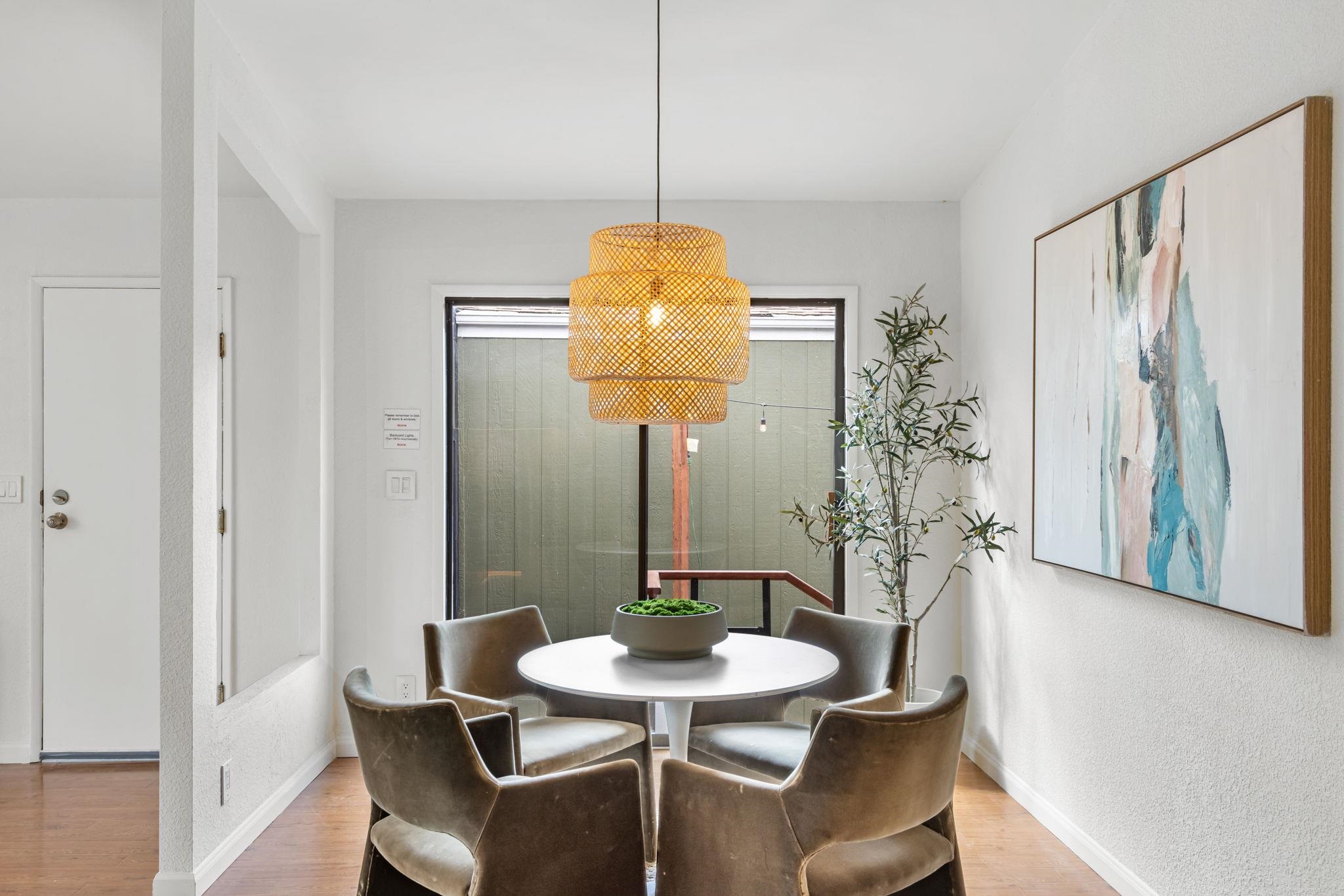 Detail Gallery Image 25 of 60 For 3723 35th Ave, Oakland,  CA 94619 - 3 Beds | 2 Baths