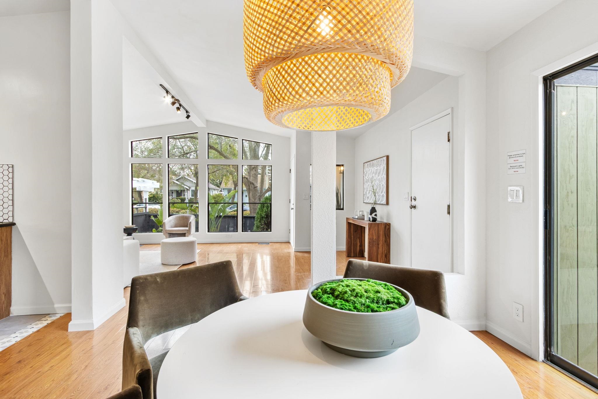 Detail Gallery Image 27 of 60 For 3723 35th Ave, Oakland,  CA 94619 - 3 Beds | 2 Baths