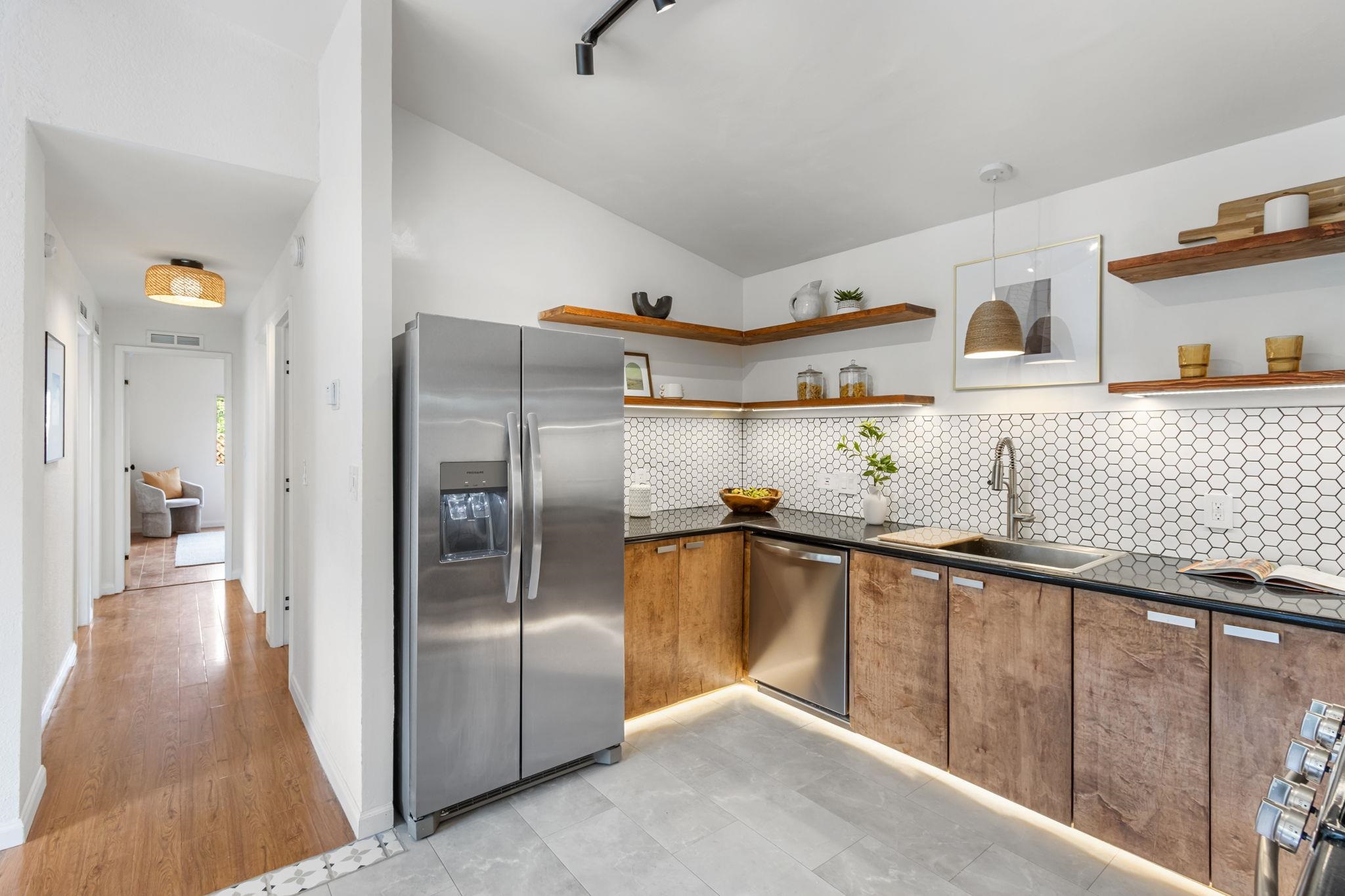 Detail Gallery Image 31 of 60 For 3723 35th Ave, Oakland,  CA 94619 - 3 Beds | 2 Baths