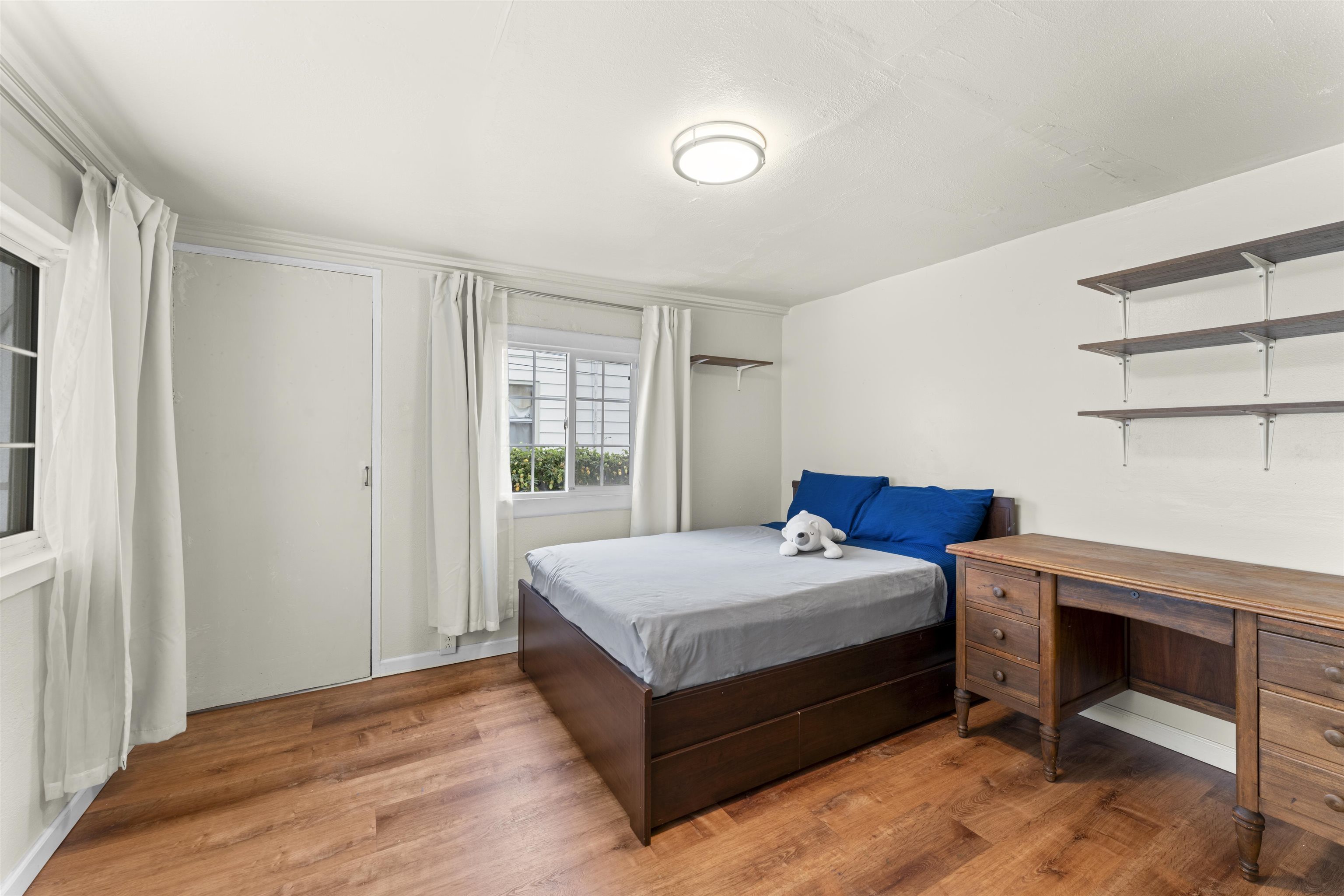 Detail Gallery Image 12 of 16 For 10430 Voltaire Ave, Oakland,  CA 94603 - 2 Beds | 1 Baths