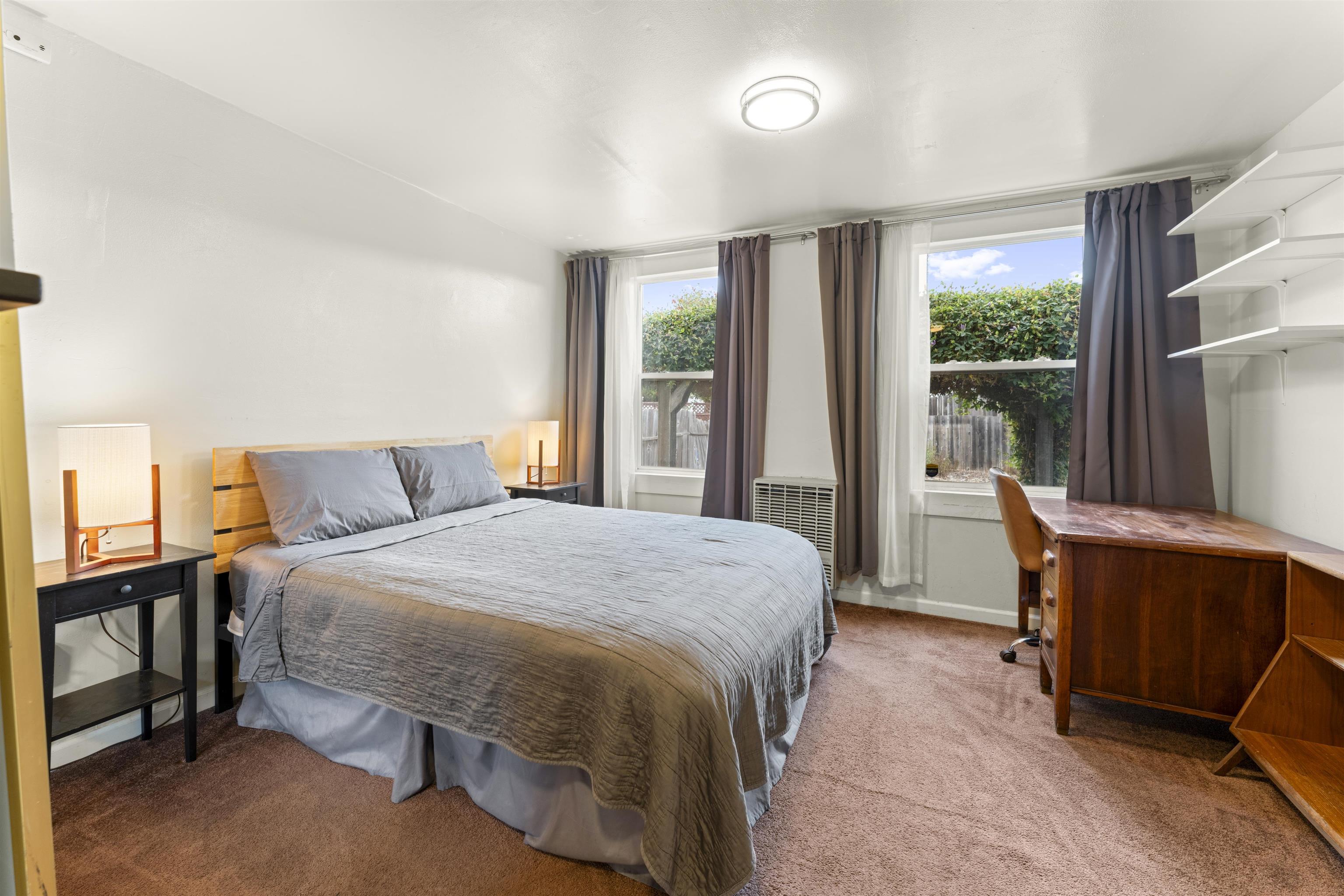 Detail Gallery Image 8 of 16 For 10430 Voltaire Ave, Oakland,  CA 94603 - 2 Beds | 1 Baths
