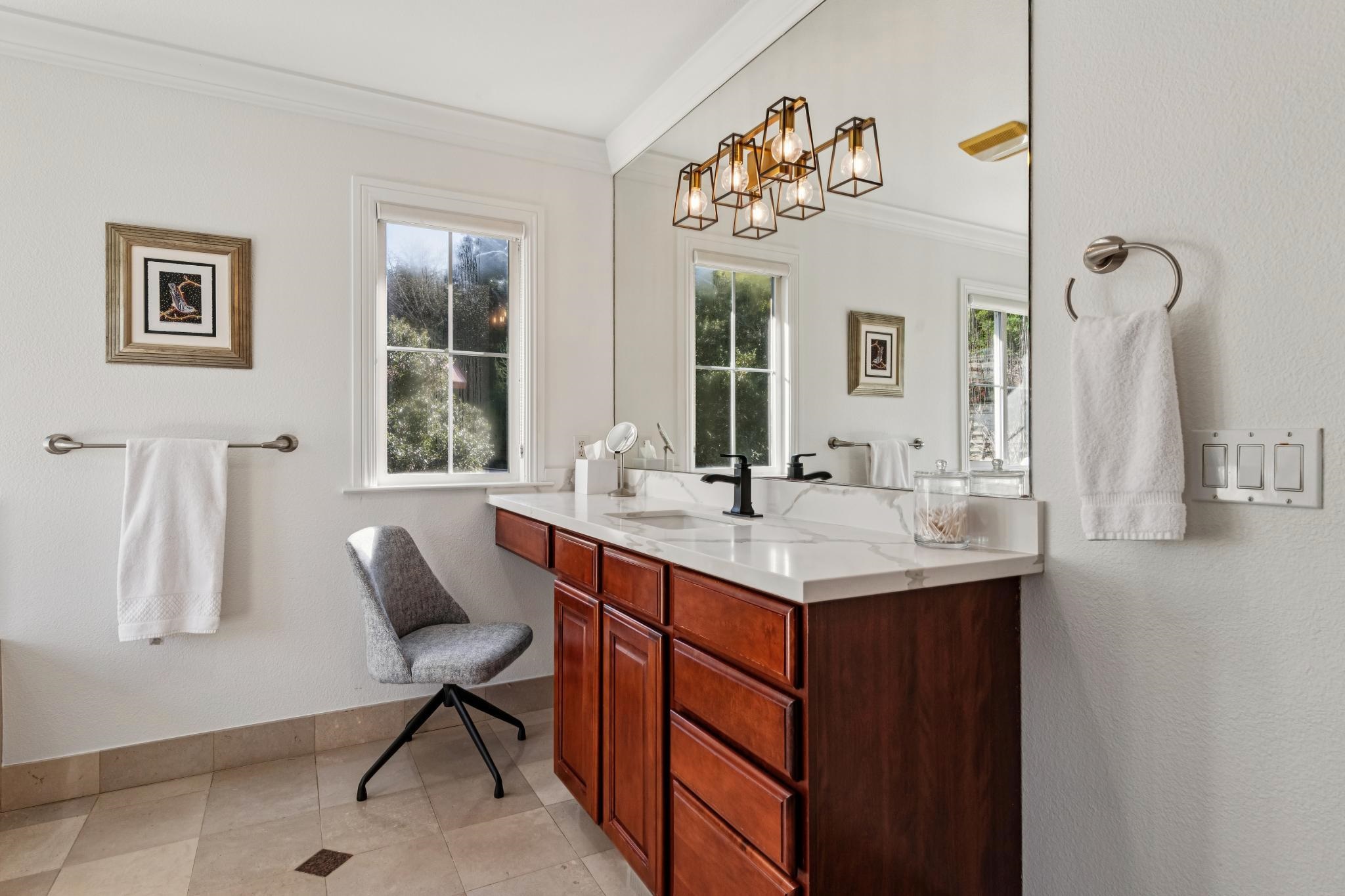 Detail Gallery Image 38 of 60 For 6194 Mazuela Dr, Oakland,  CA 94611 - 4 Beds | 4 Baths