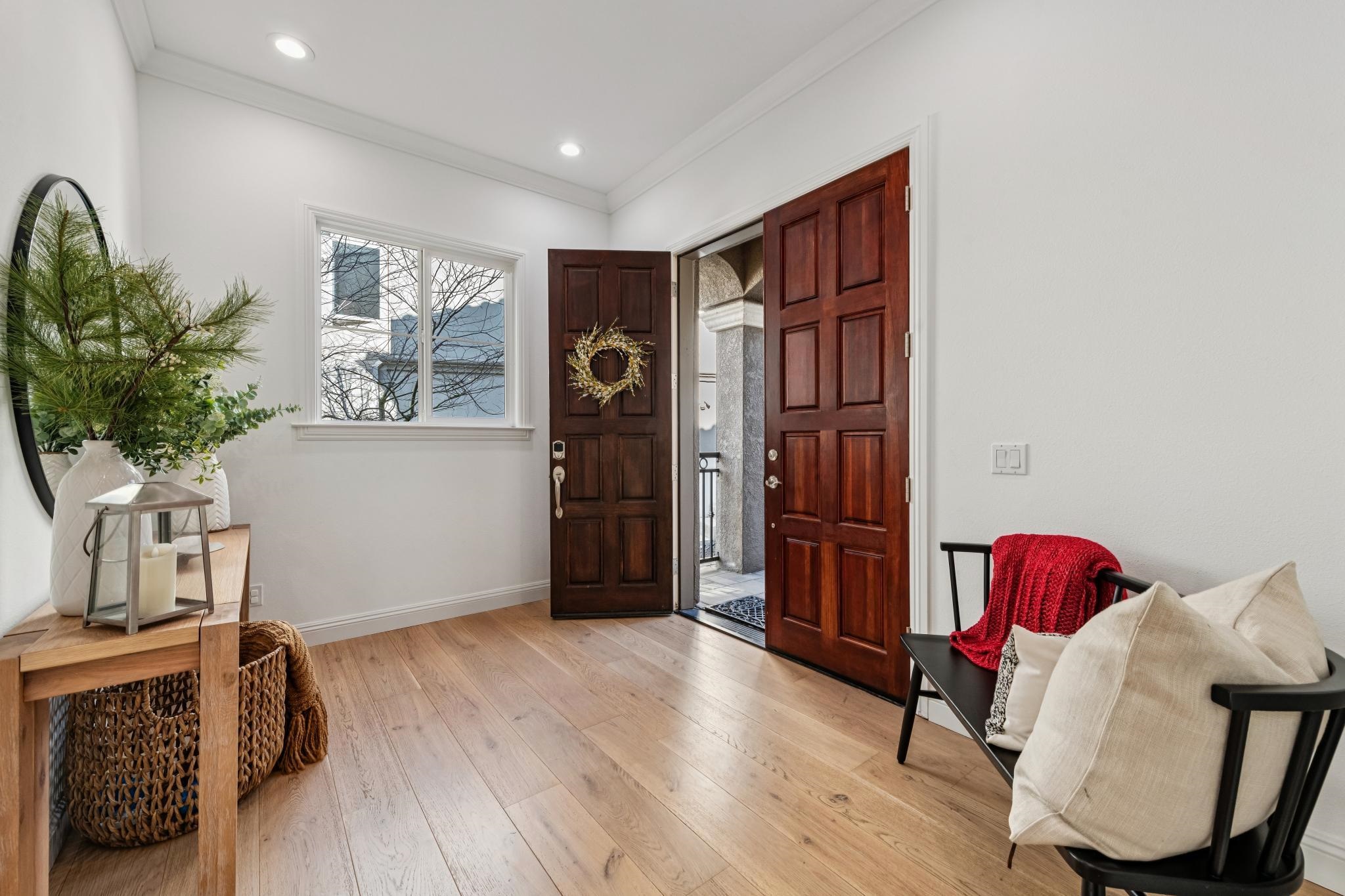 Detail Gallery Image 5 of 60 For 6194 Mazuela Dr, Oakland,  CA 94611 - 4 Beds | 4 Baths