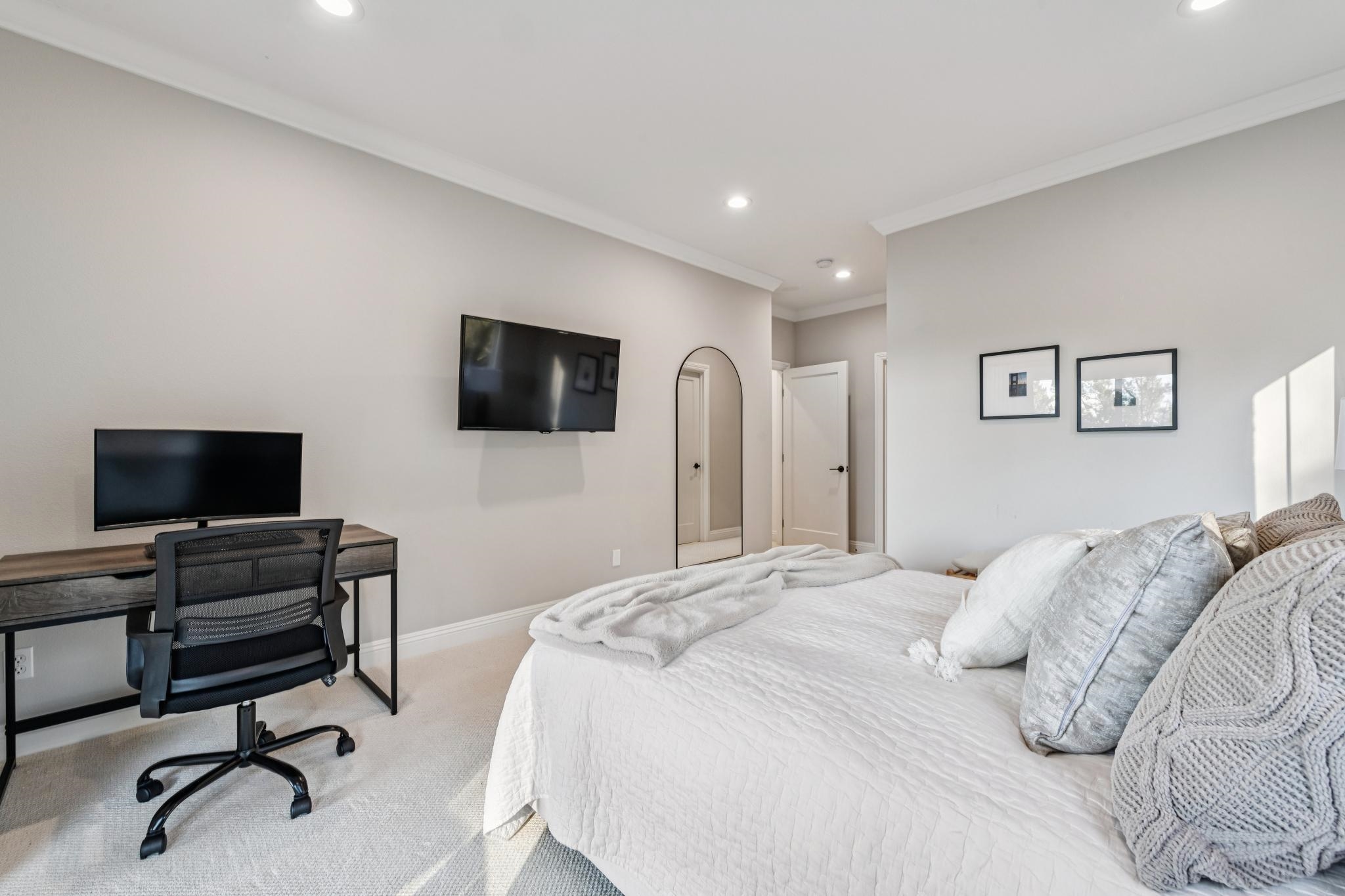 Detail Gallery Image 44 of 60 For 6194 Mazuela Dr, Oakland,  CA 94611 - 4 Beds | 4 Baths